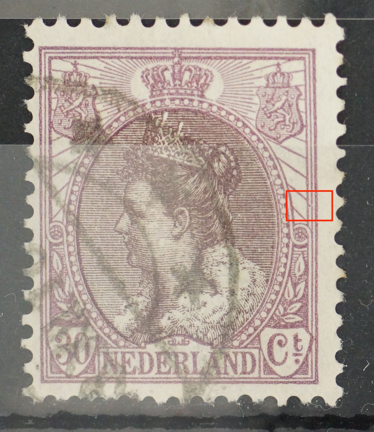 NVPH 72 - violette punt tussen kaderlijnen rechts