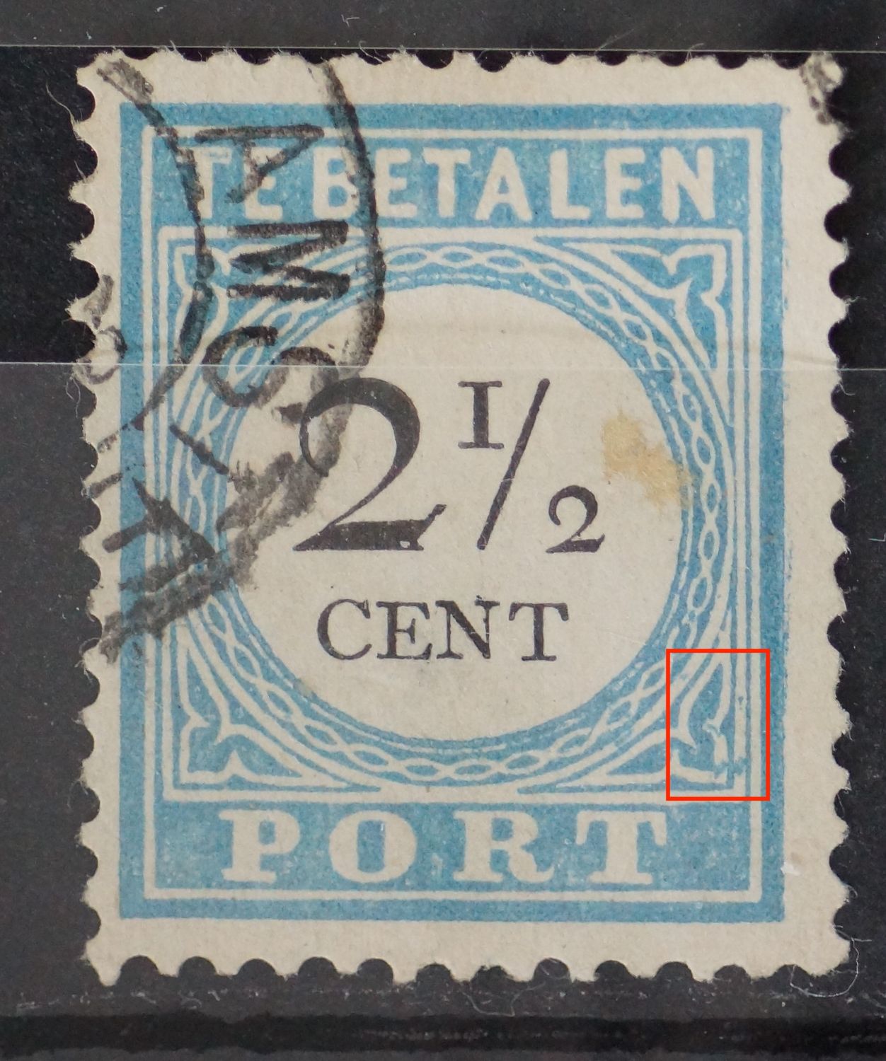 NVPH P5 - diverse blauwe vlekken rechtsonder