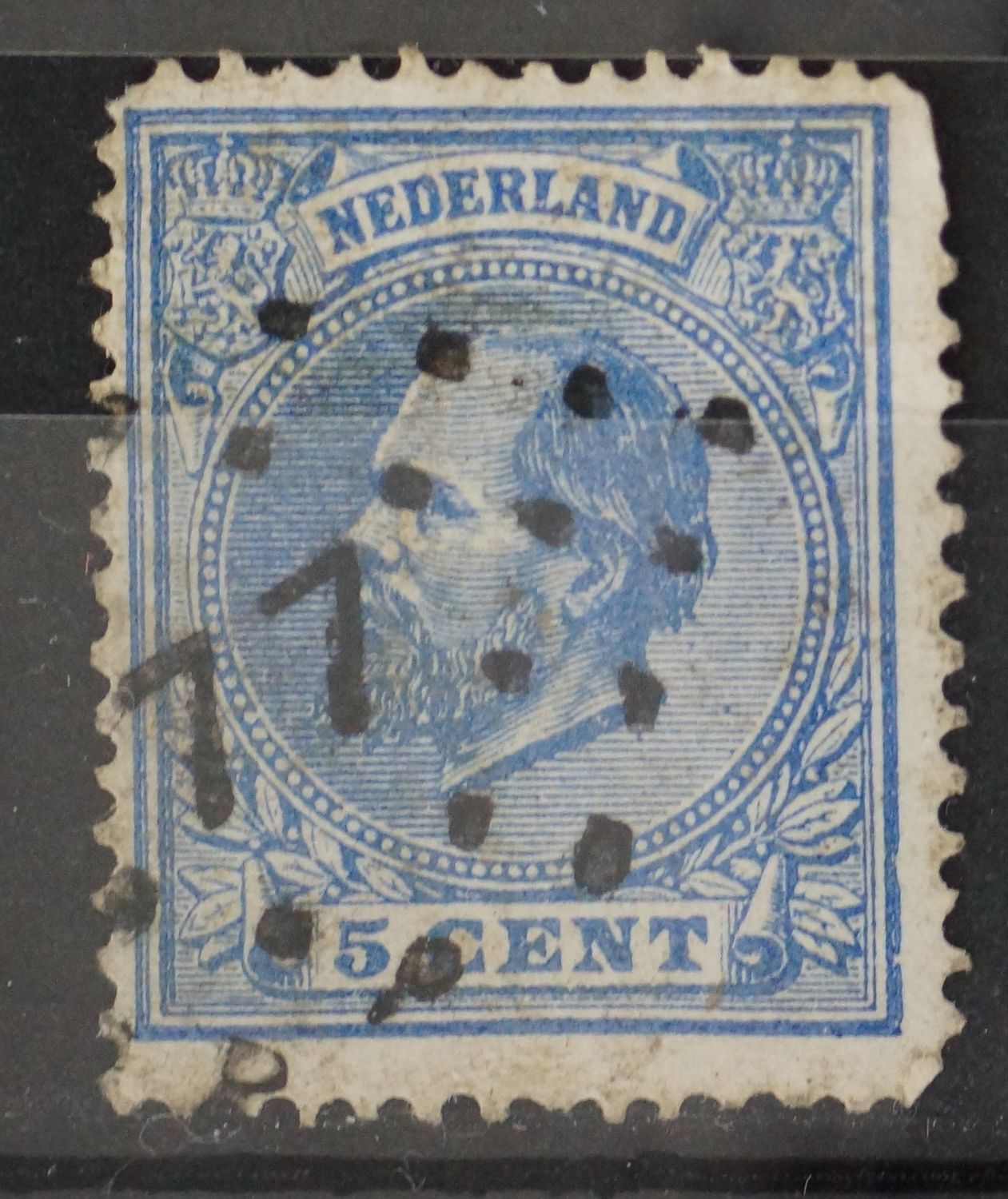 77 (Monnikendam) op NVPH 19