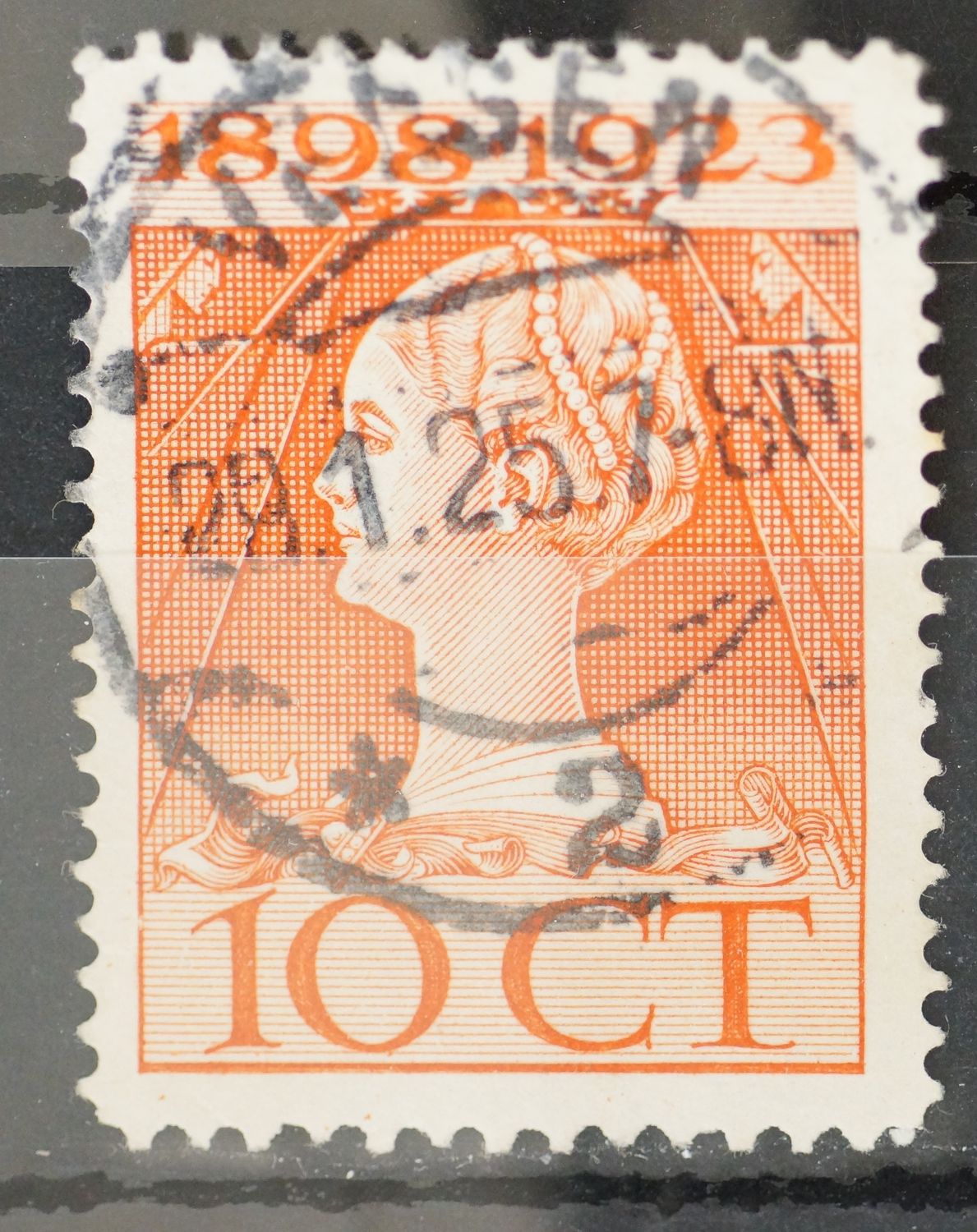 Velsen 2 op NVPH 124