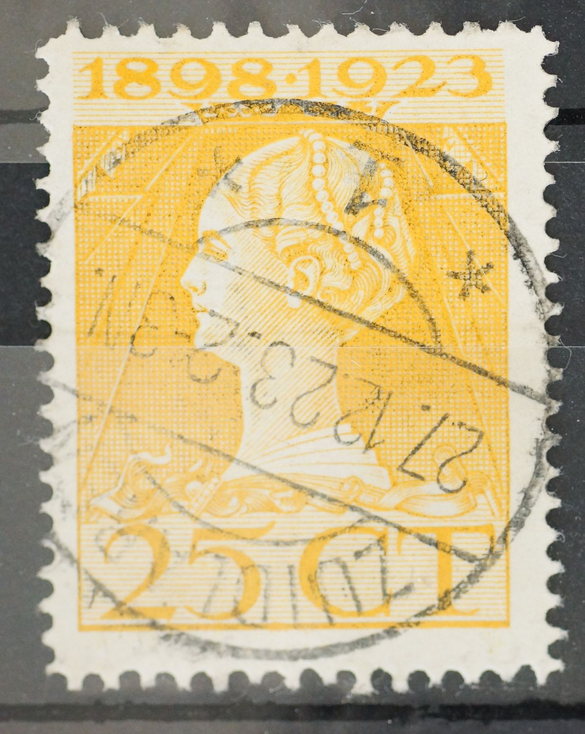 Zuidlaren 1 op NVPH 126 - vrij schaars