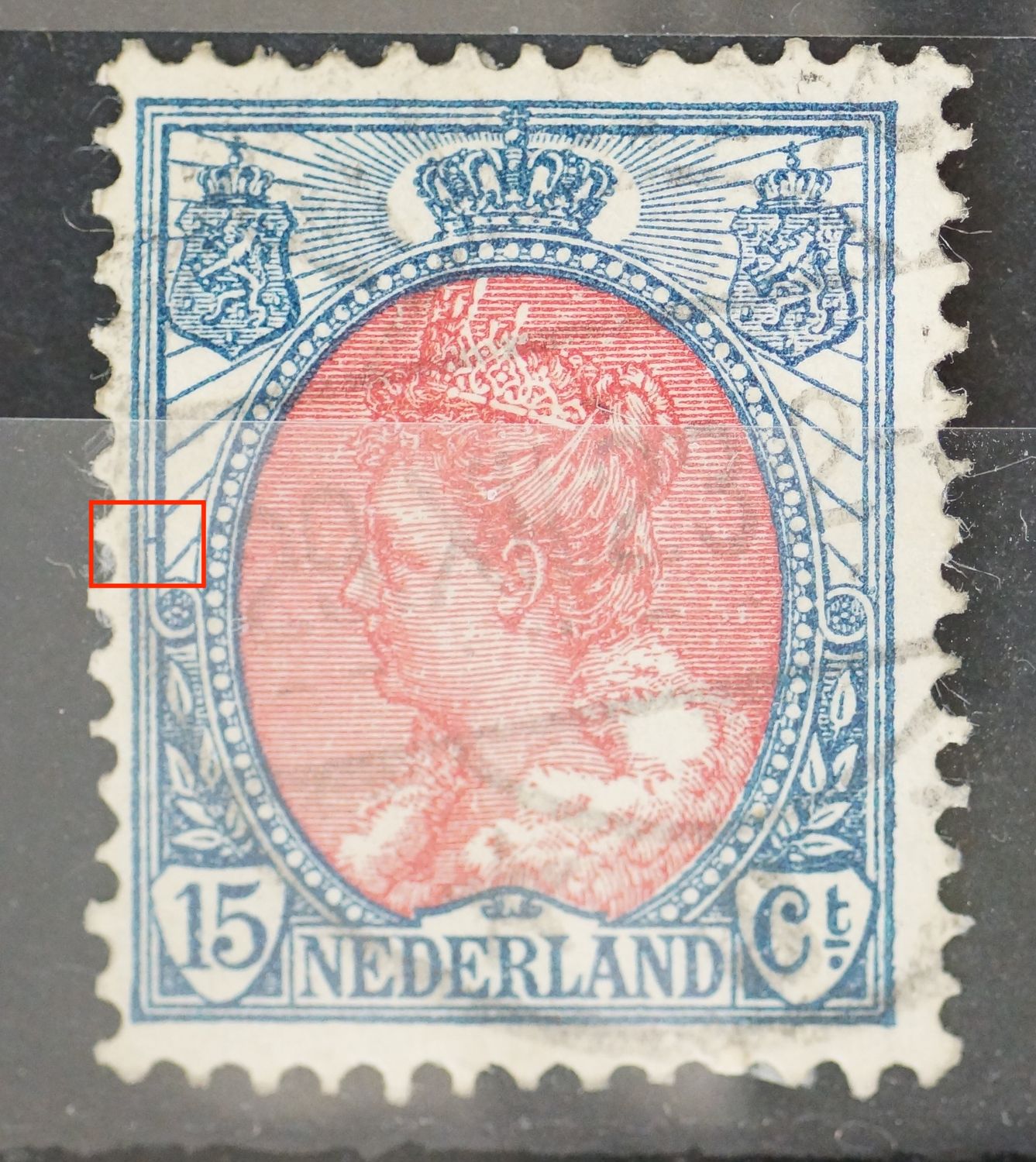 NVPH 65 - blauwe stip tussen kaderlijnen links