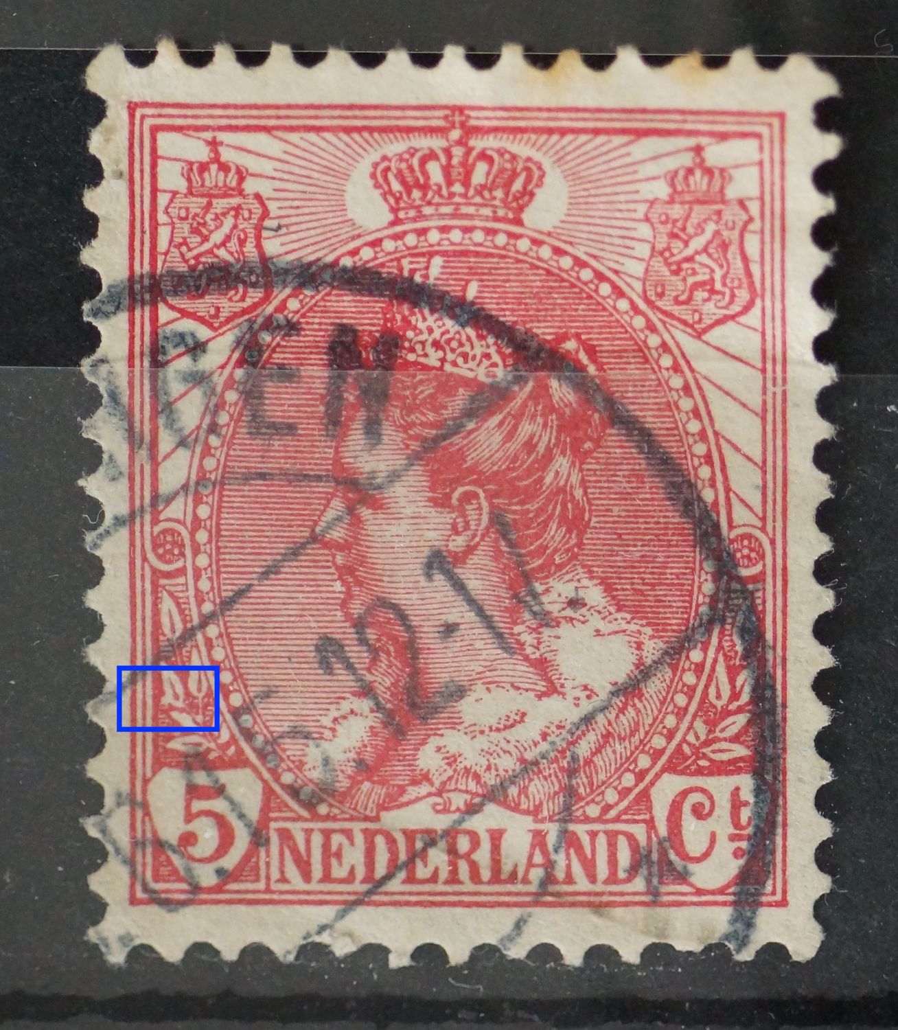 NVPH 60 - witte punt bij blad links