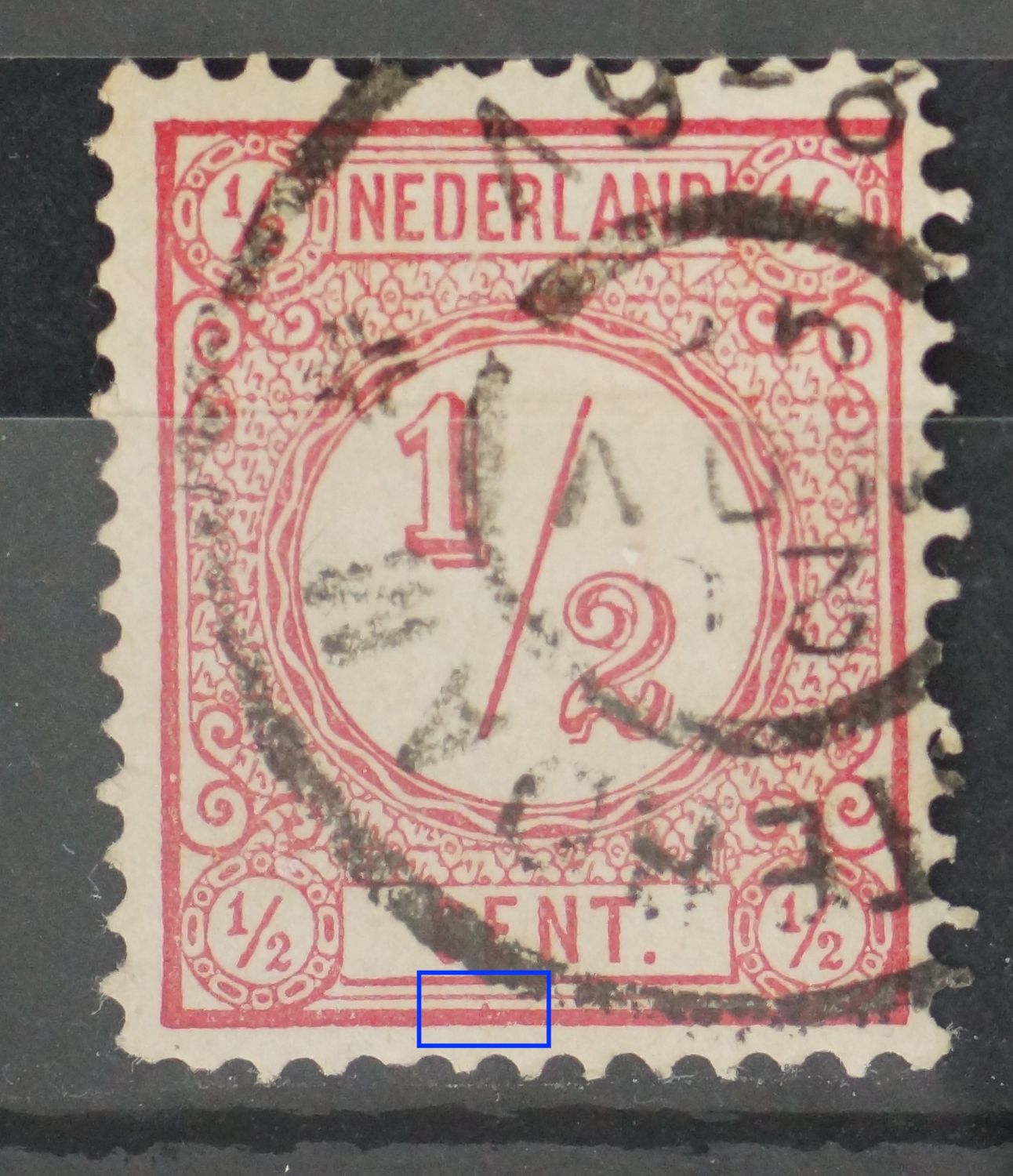 NVPH 30 - roze punt onder de E van CENT