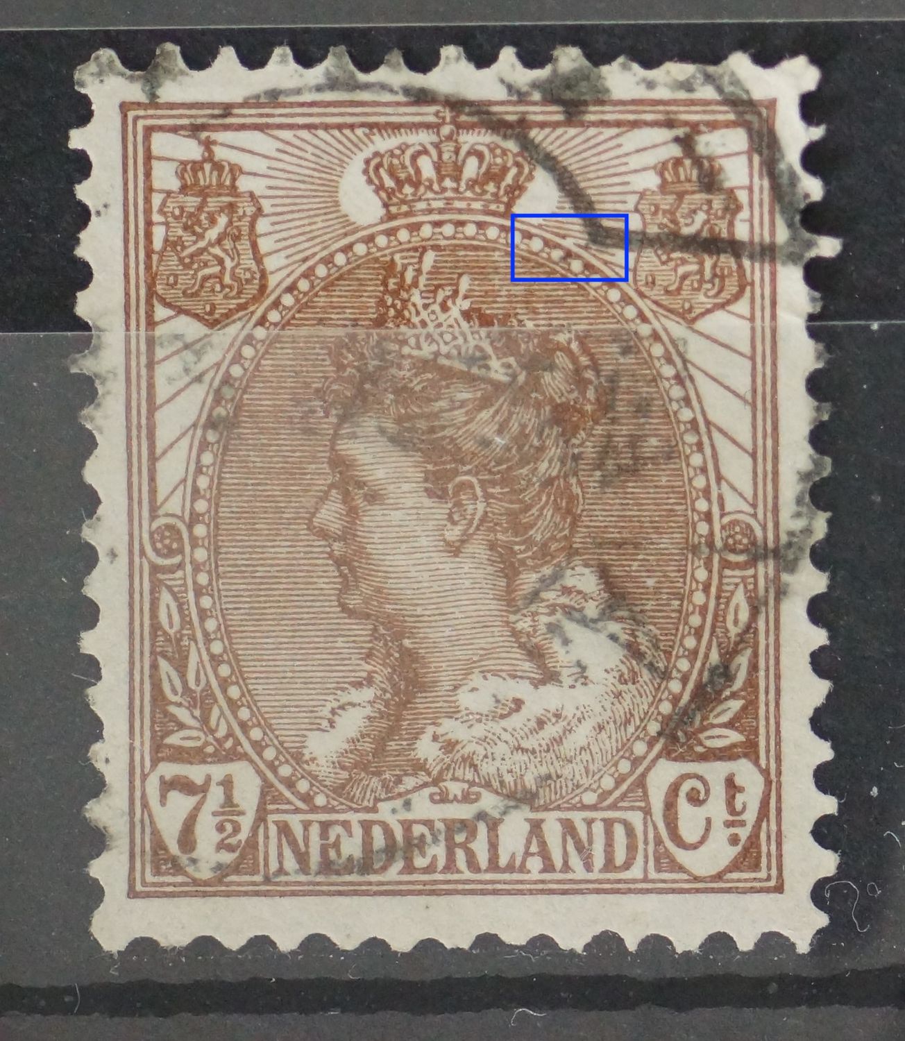 NVPH 61 - breuk in rand medaillon rechtboven NVPH 61 - breuk in rand medaillon rechtboven