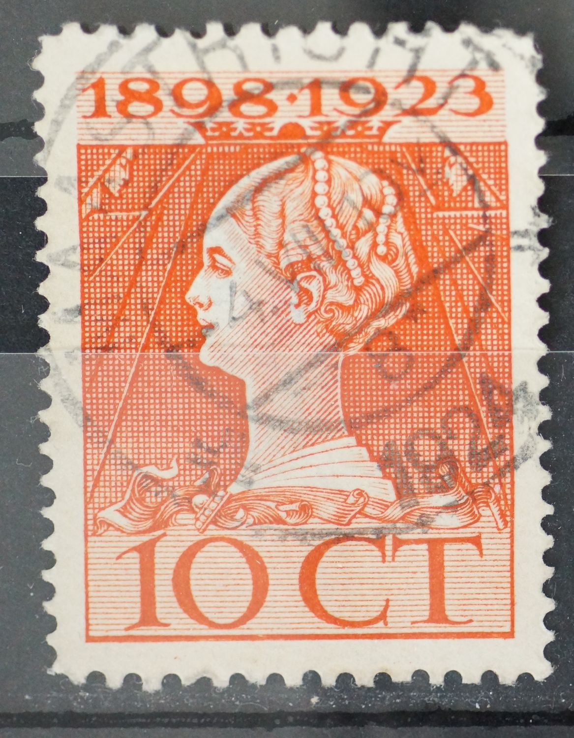 Maastricht 8 op NVPH 124