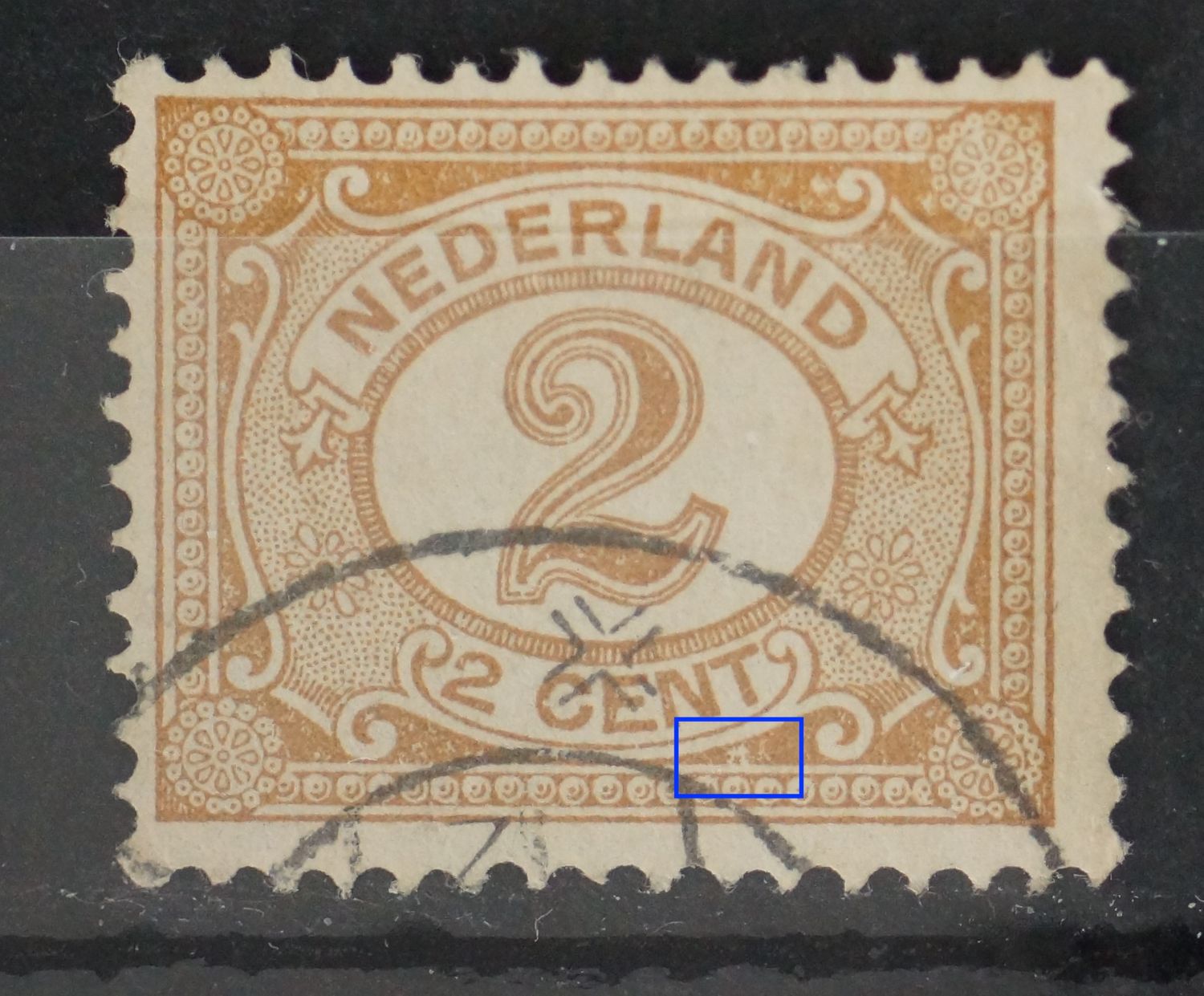 NVPH 54 - witte vlek / beschadiging onder NT van CENT
