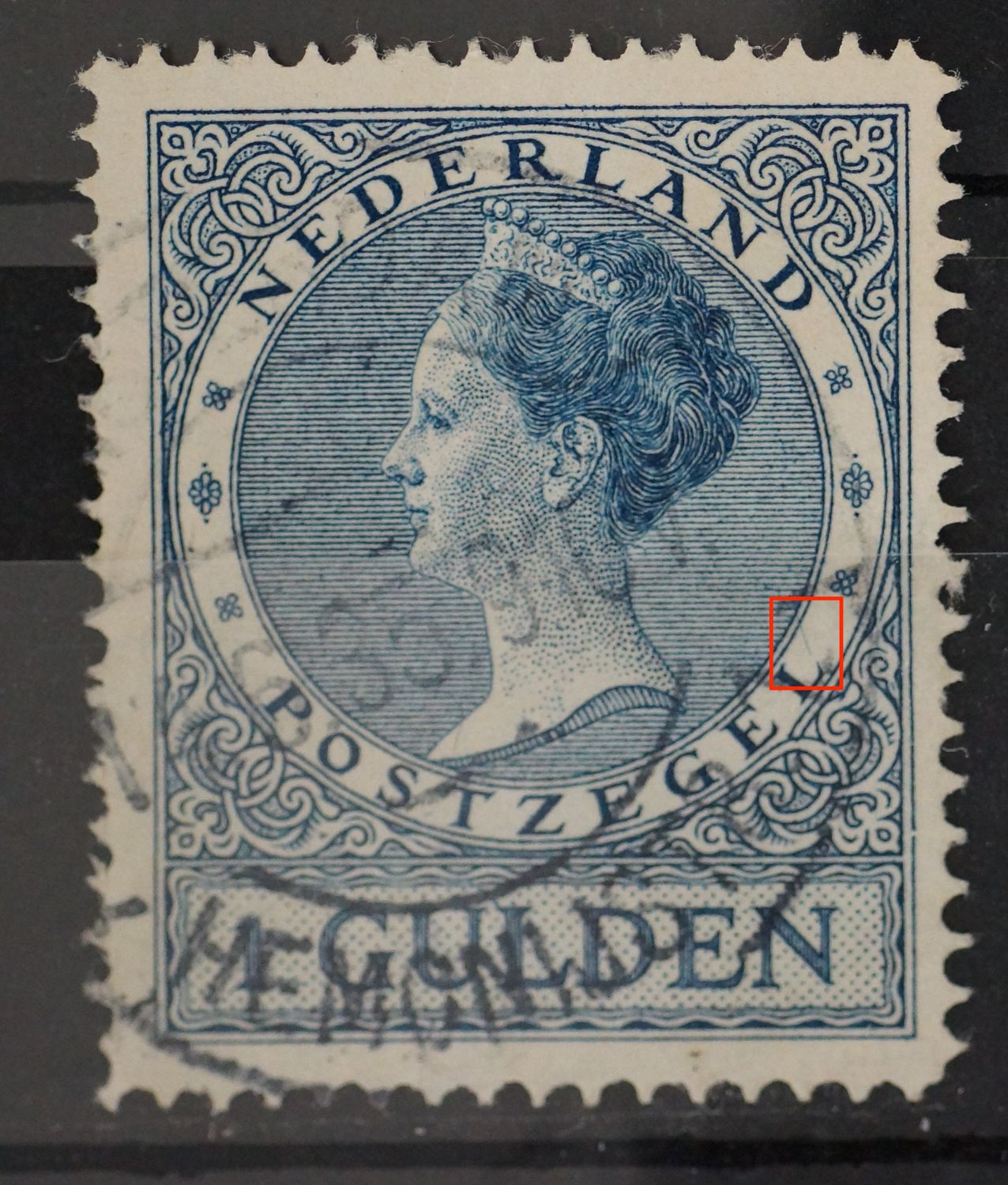 NVPH 163 - blauwe kras rechts van POSTZEGEL