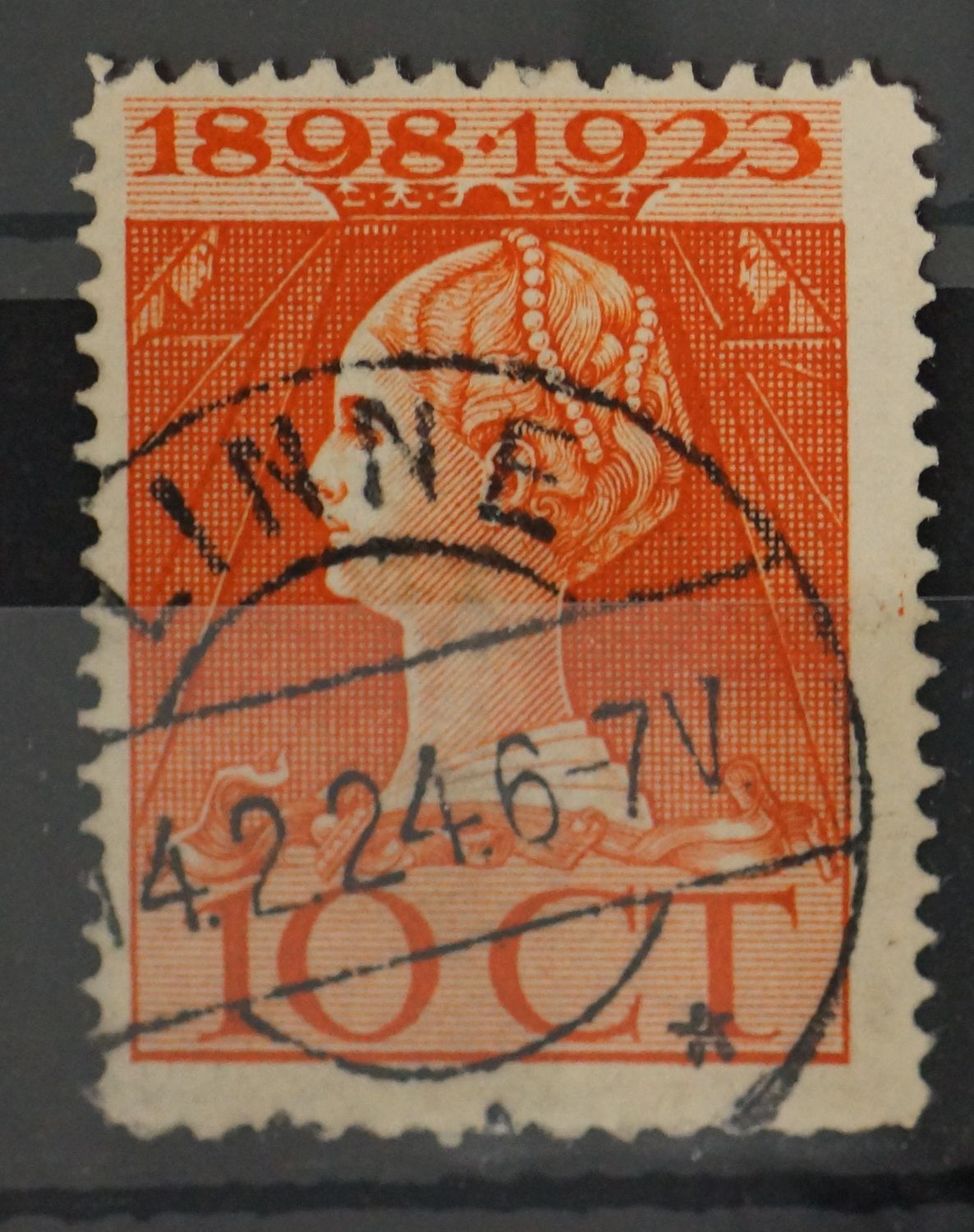 Linne op NVPH 124 - vrij schaars