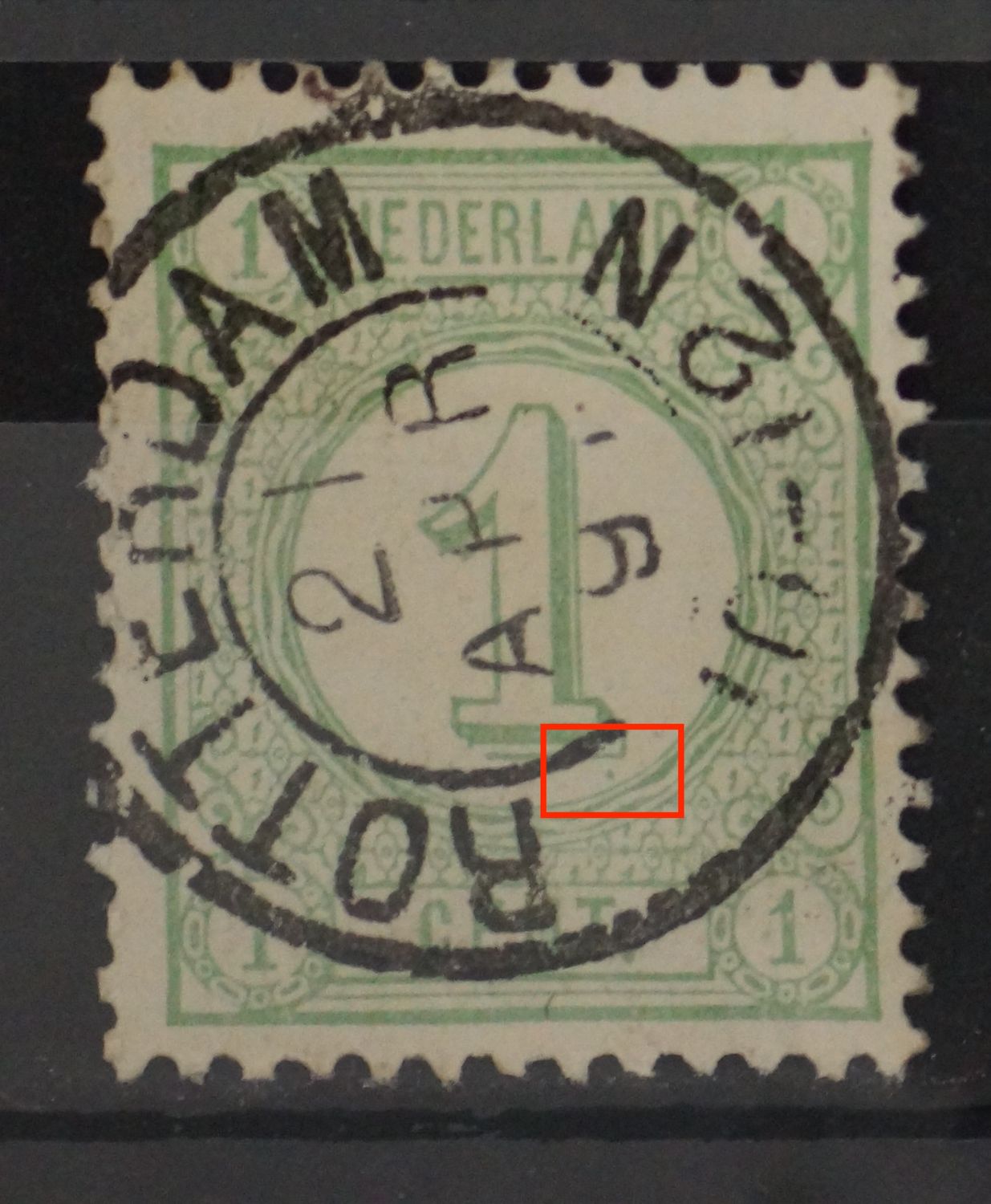 NVPH 31 - groene punt rechtsonder de voet van de 1