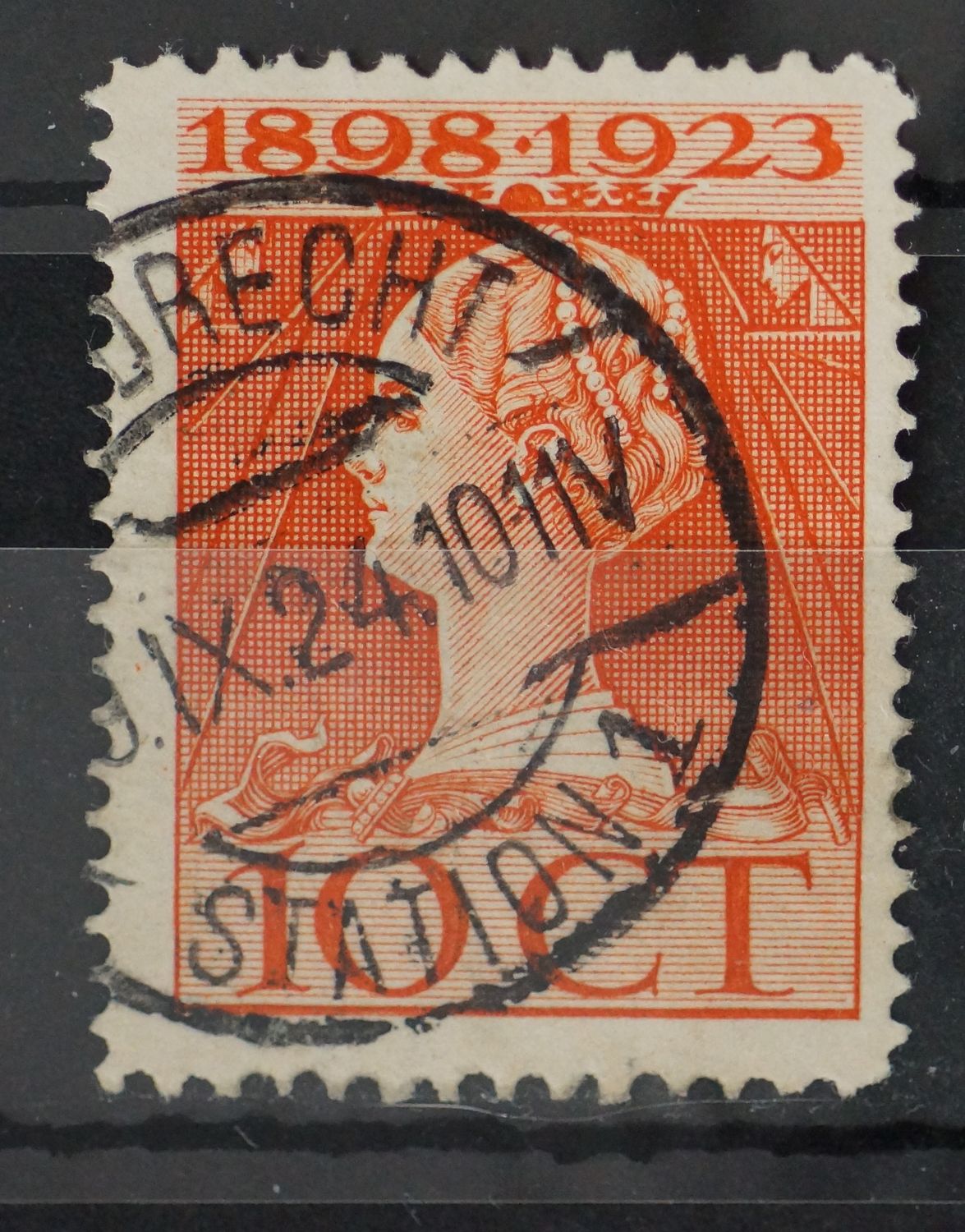 Dordrecht Station 1 op NVPH 124 - vrij schaars