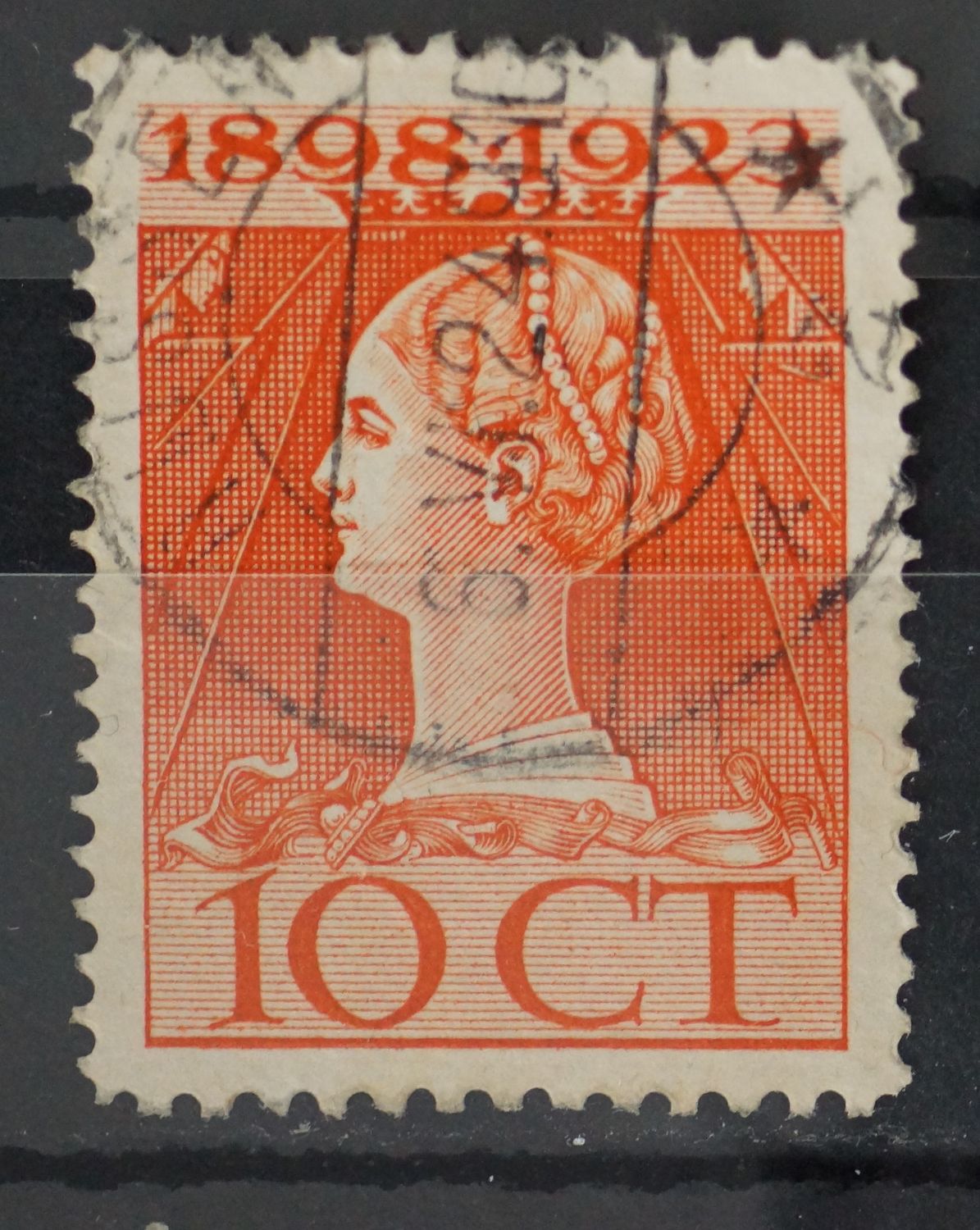 Rijssen 2 op NVPH 124 - vrij zeldzaam