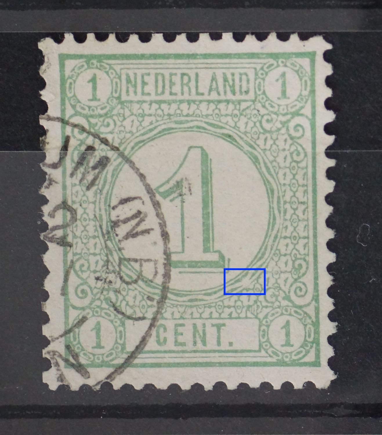 NVPH 31 - witte vlek / breuk in rand medaillon rechtsonder