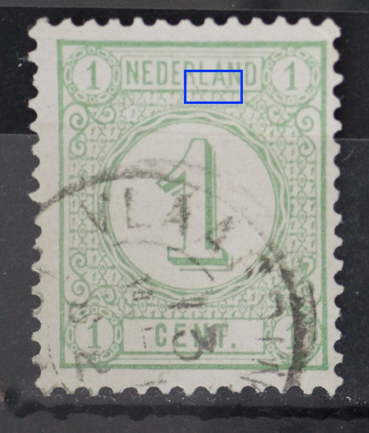 NVPH 31 - groene punten onder RL en AN van NEDERLAND