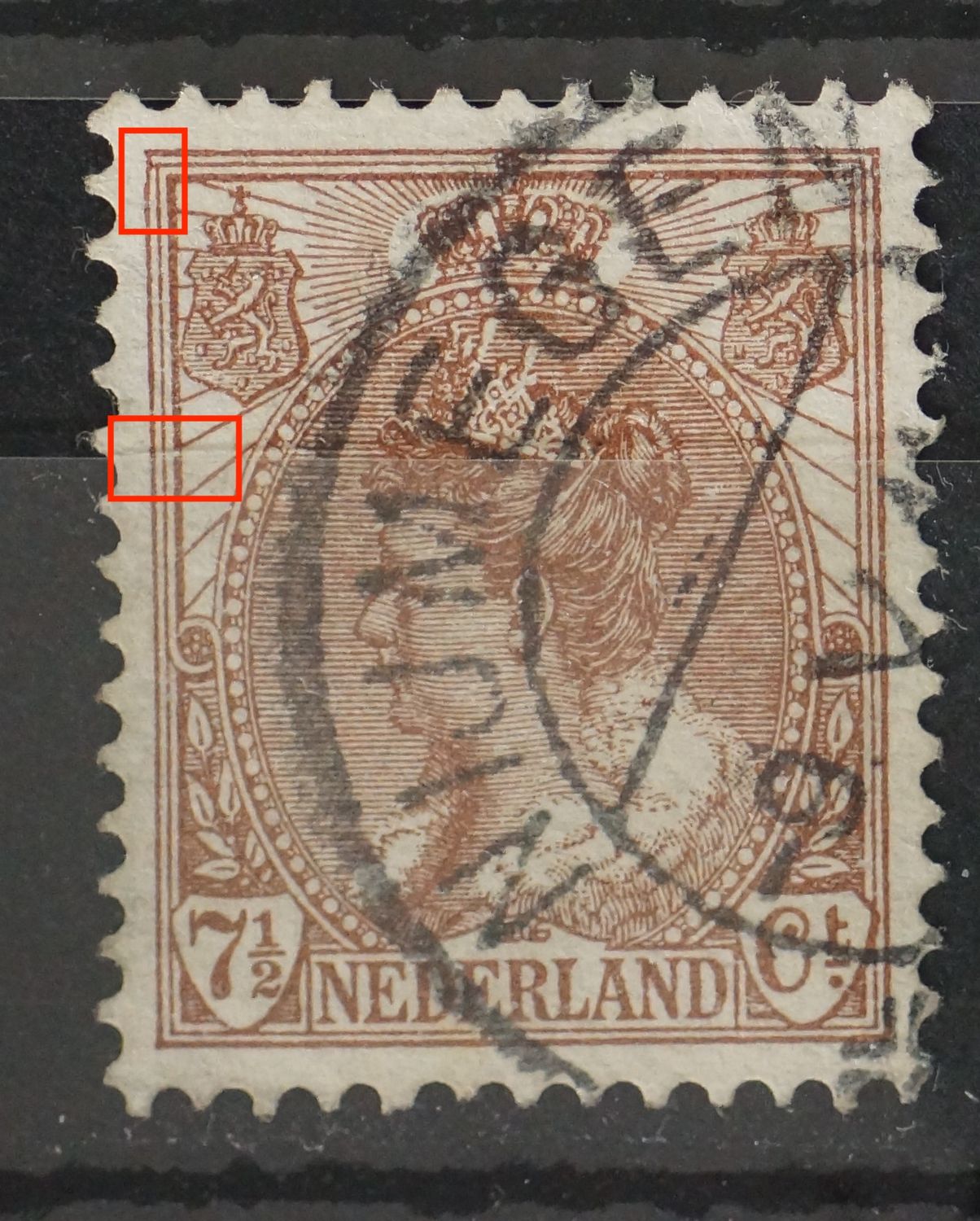 NVPH 61 - breuk in kaderlijn links en beschadigde linker bovenhoek NVPH 61 - breuk in kaderlijn links en beschadigde linker bovenhoek