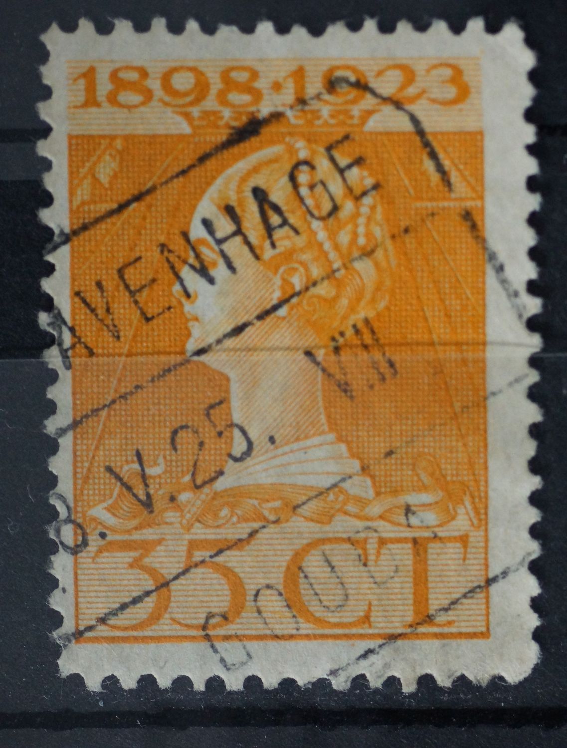 sGravenhage - Gouda VIII op NVPH 127