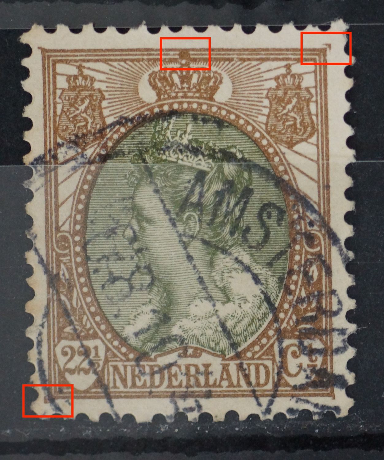 NVPH 70 - dichtgelopen kruis van kroon en uitgerekte hoeken