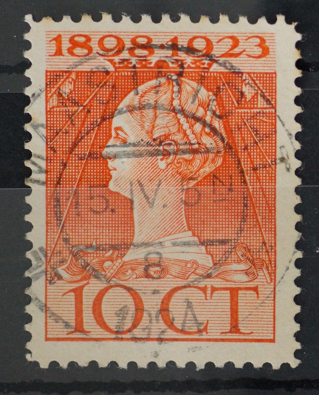 Maastricht 8 op NVPH 124