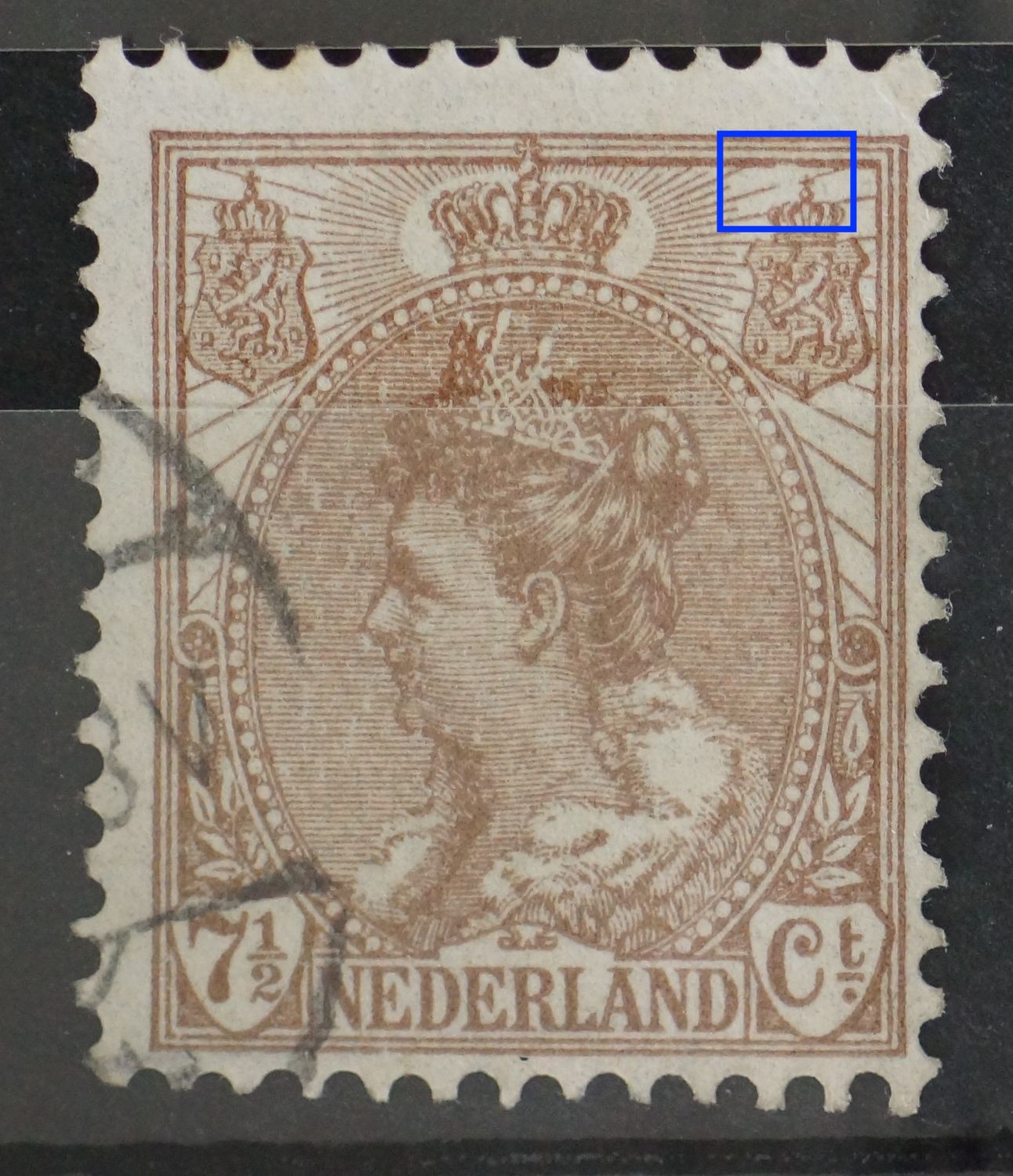NVPH 61 - breuk in straal / witte vlek bij rechter wapenschild
