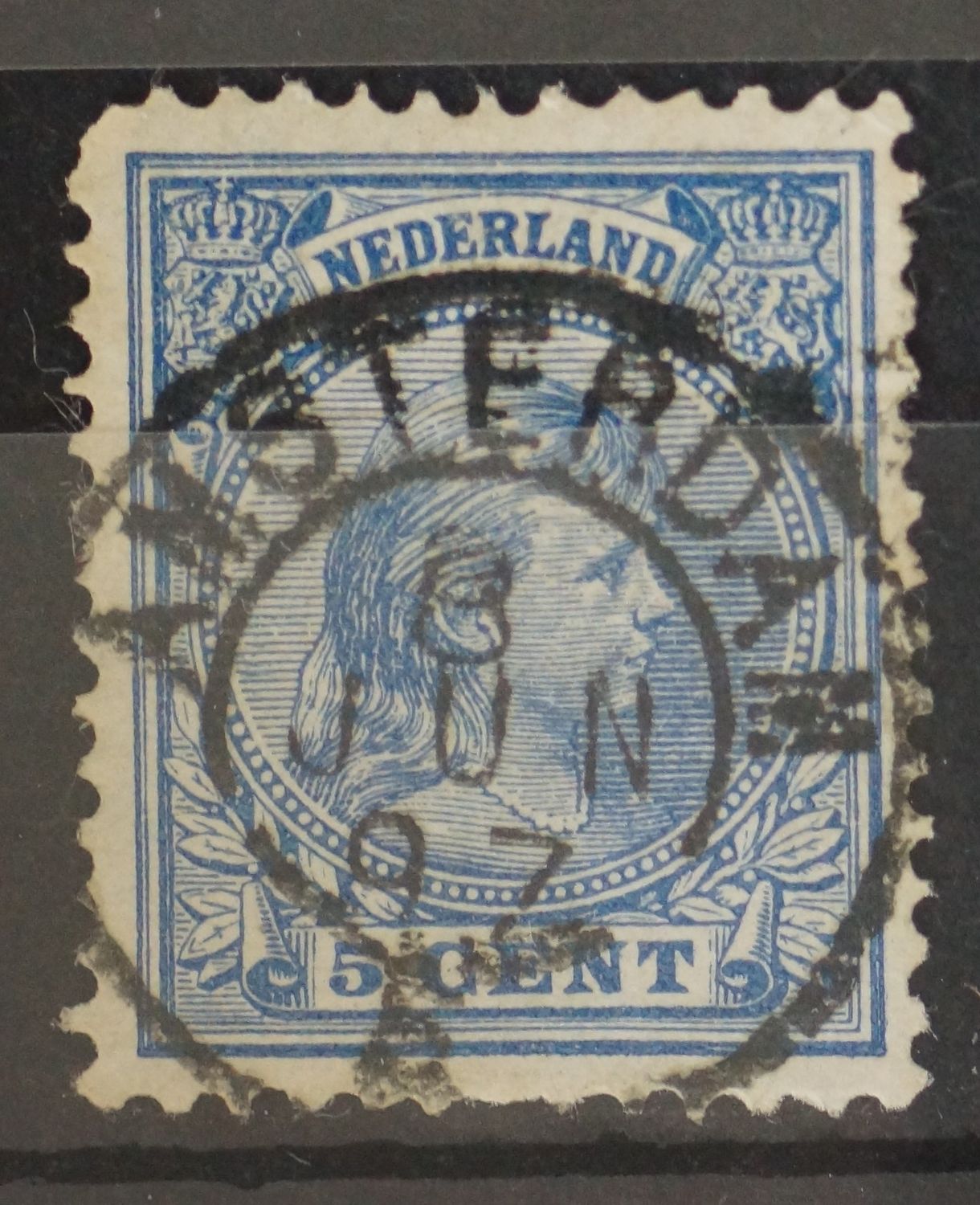 Amsterdam E op NVPH 35