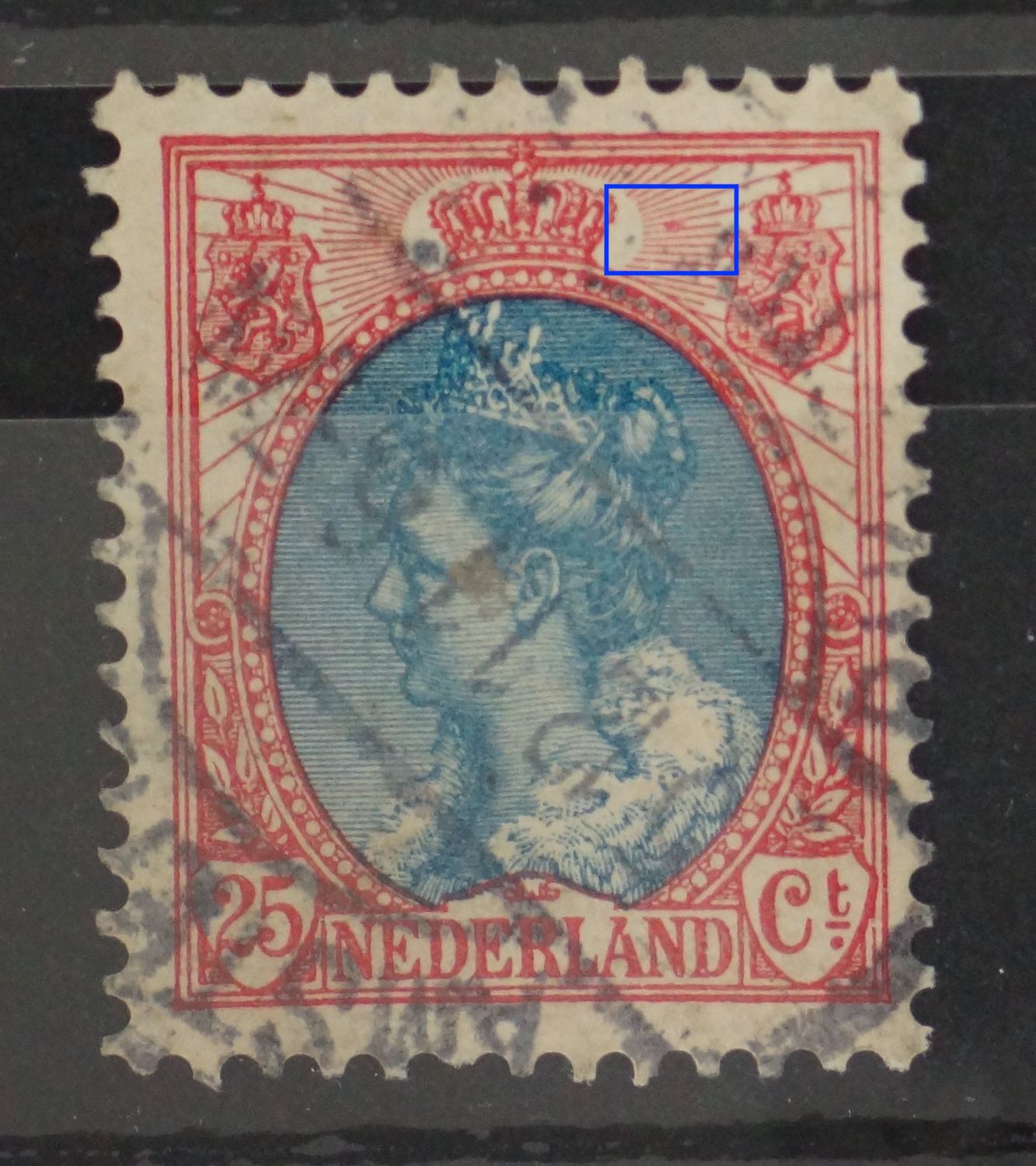 NVPH 71 - rode vlek rechts van kroon NVPH 71 - rode vlek rechts van kroon