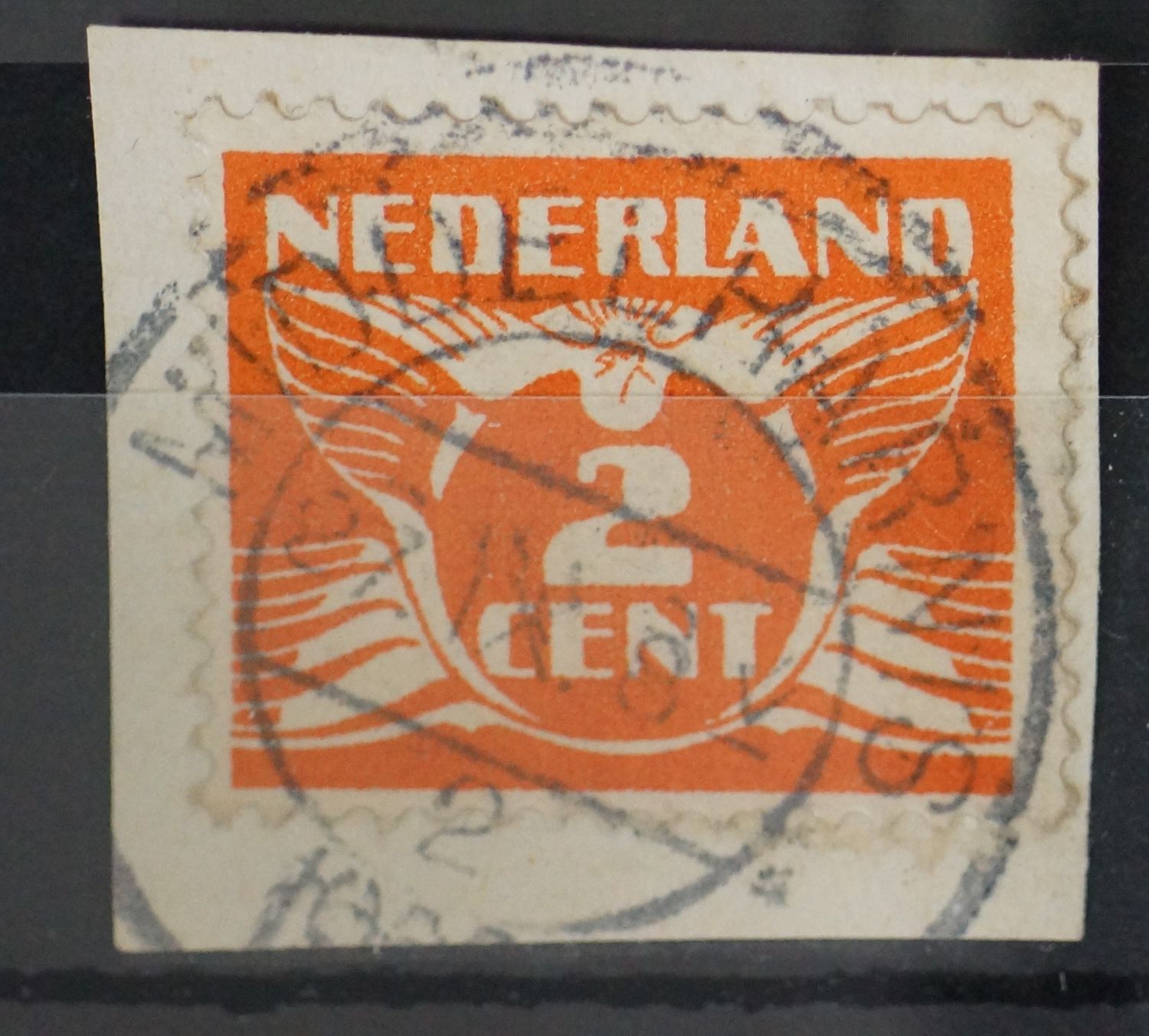 Middelharnis 2 op NVPH 145