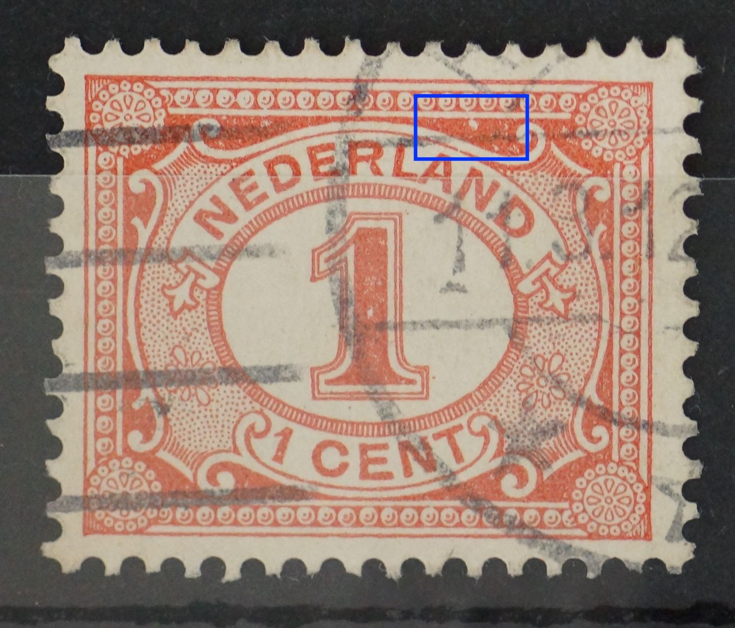 NVPH  51  - witte punt boven de A van NEDERLAND