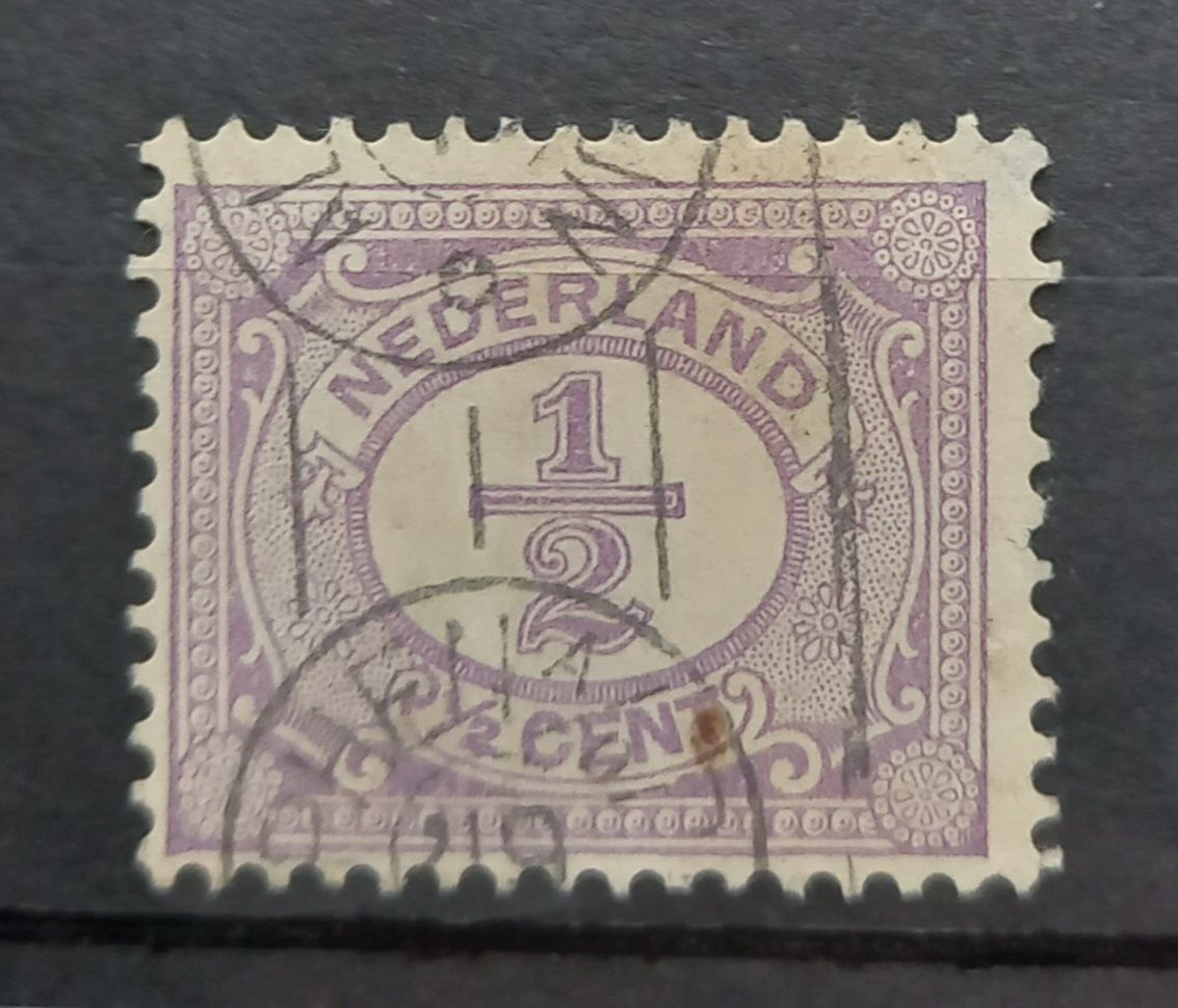 Alphen a/d Rijn '19 op NVPH 50 Alphen a/d Rijn '19 op NVPH 50