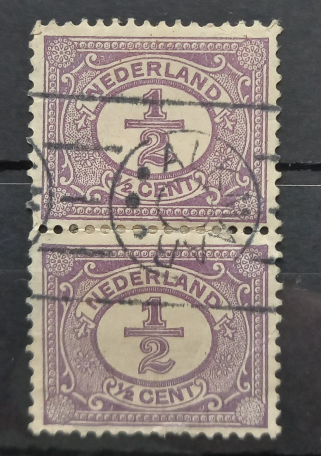 Alkmaar (z.j.) op NVPH 50 (paar) Alkmaar (z.j.) op NVPH 50 (paar)