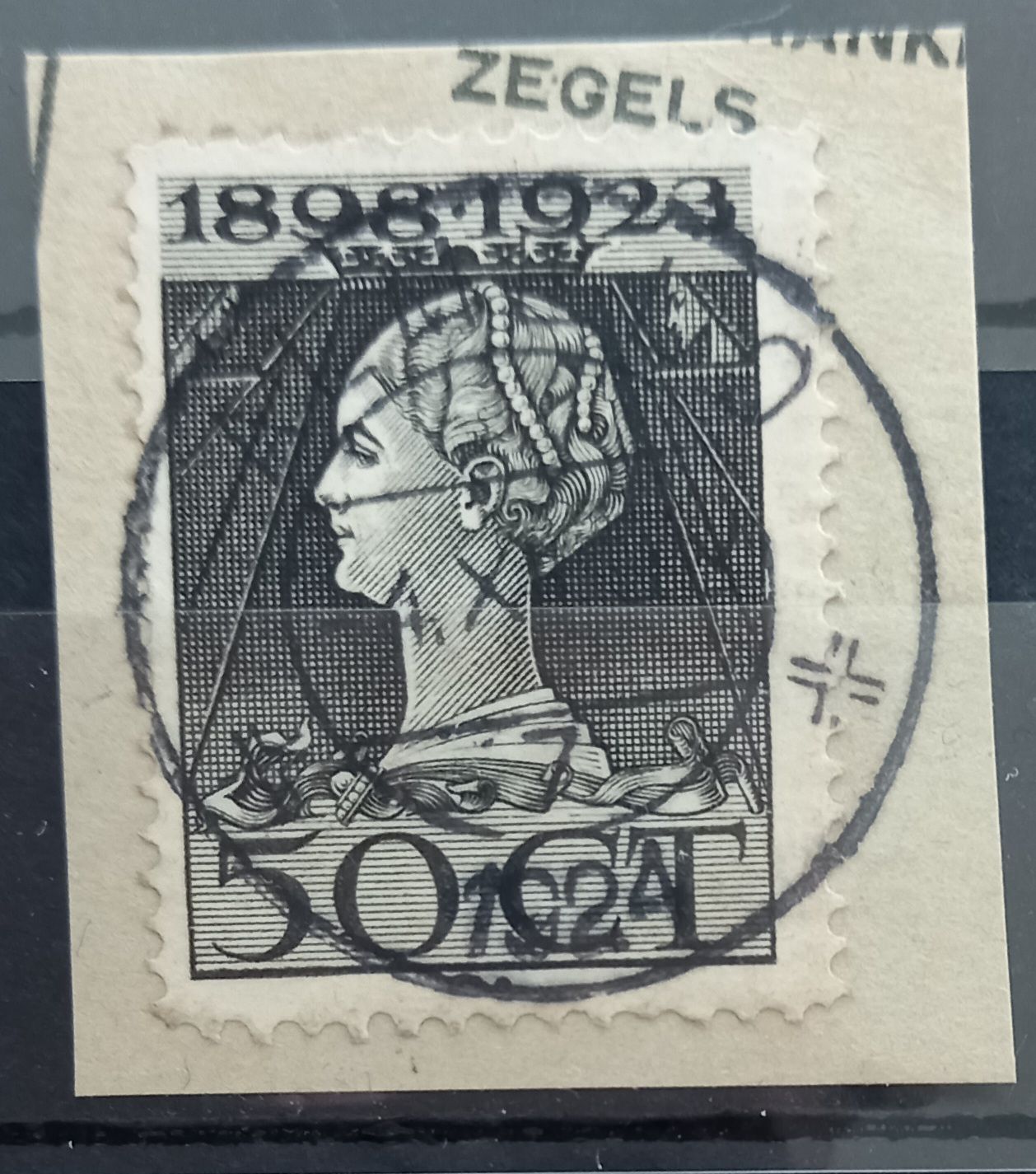 Almelo 7 op NVPH 128