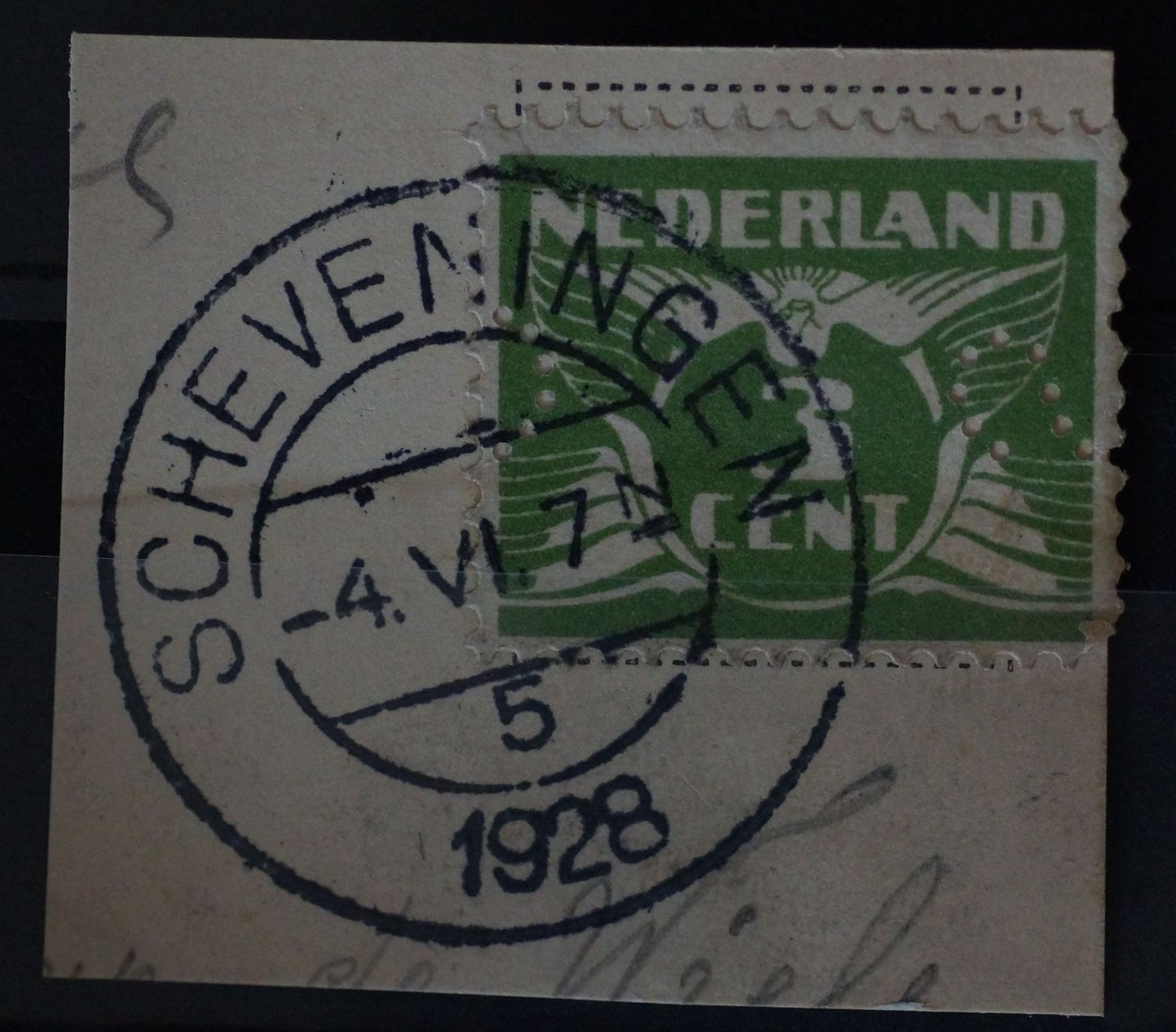 Scheveningen 5 op NVPH 175, perfin S Scheveningen 5 op NVPH 175, perfin S