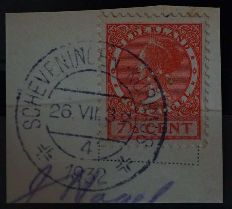 Scheveningen-Kurhaus 4 op NVPH 180, perfin S Scheveningen-Kurhaus 4 op NVPH 180, perfin S