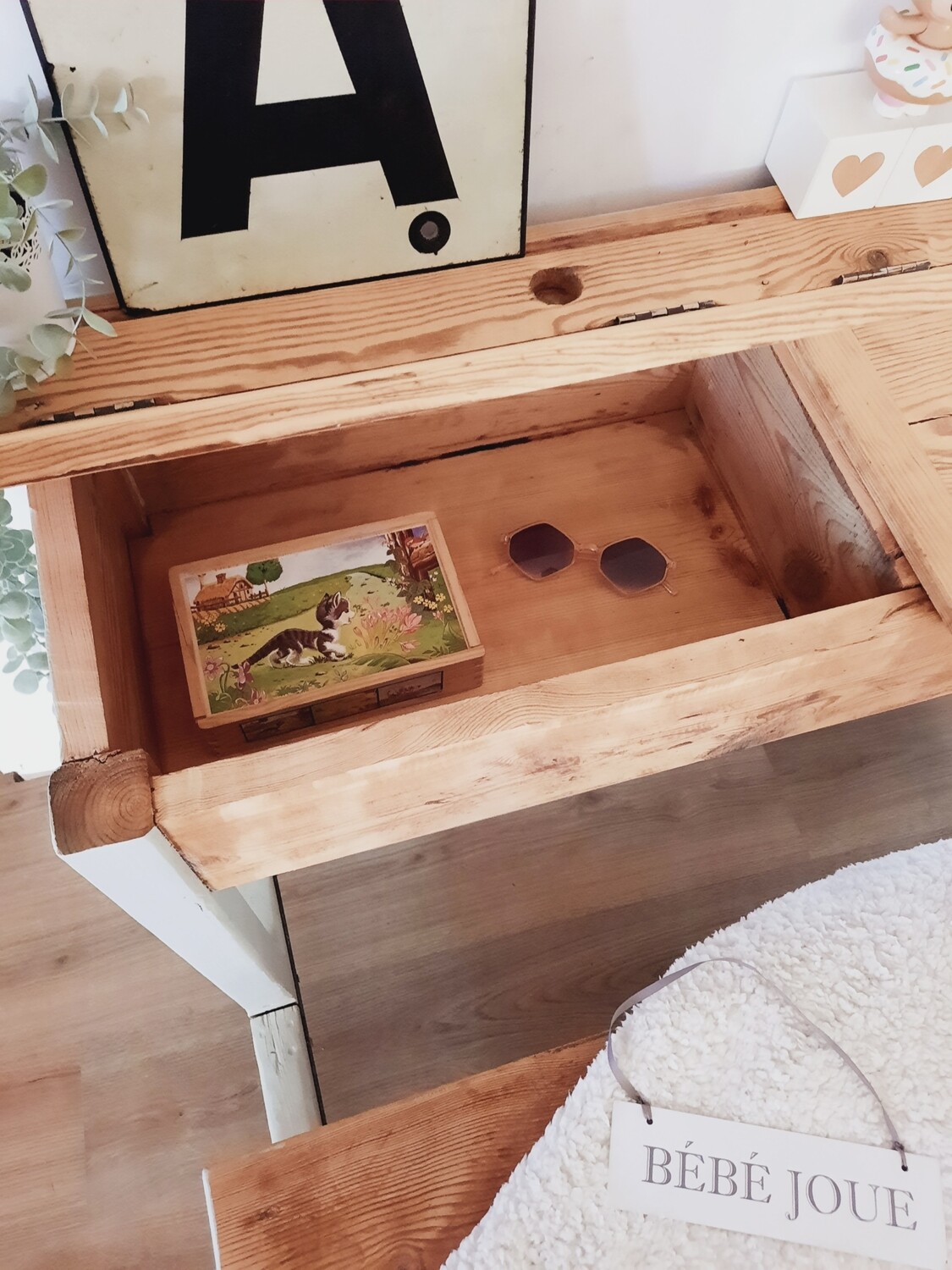 Ancien bureau d&#39;écolier en bois MARGAUX