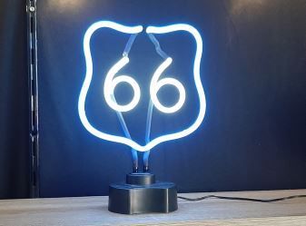 Neonfigur "Route 66"