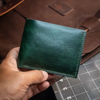 Buffalo Classic Wallet - Forest Green &amp; Tan