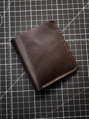 Compact Bifold Wallet - Coffee Brown