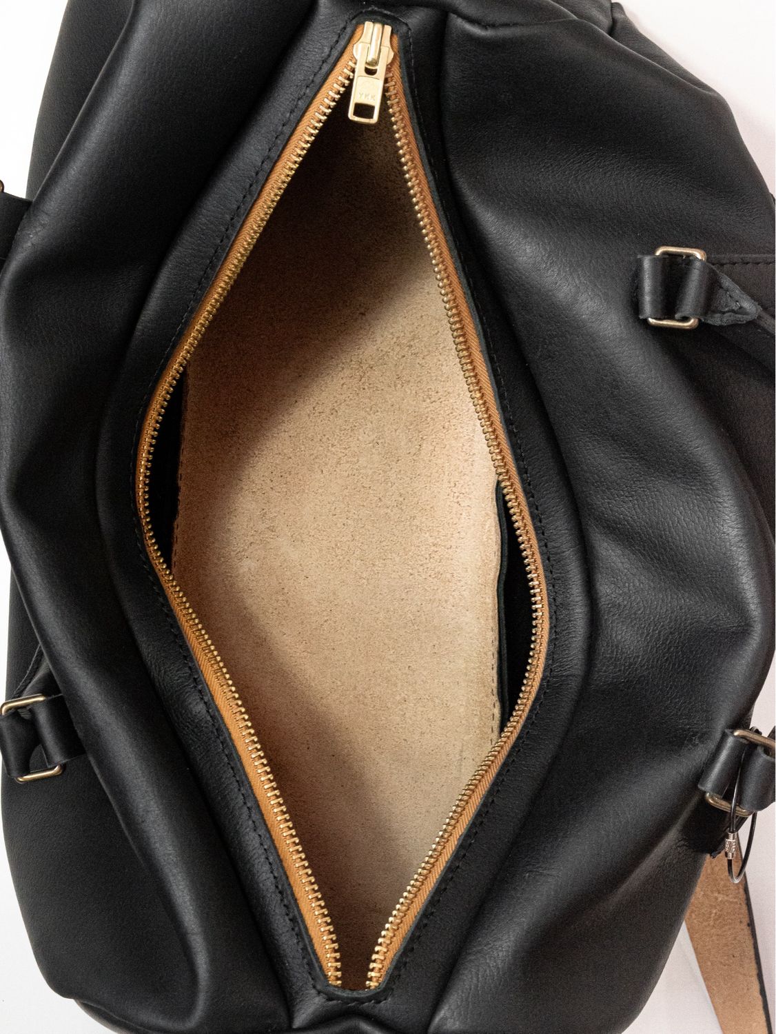 Travel Duffel - Tumbled Black