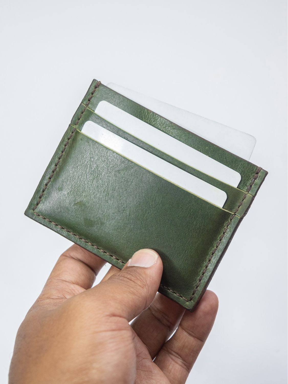 Classic Cardholder - Estate Green