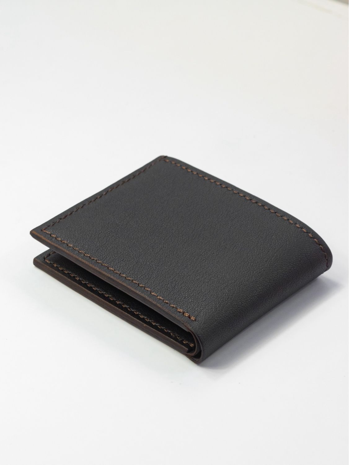 Classic Leather Wallet - Coffee Bean