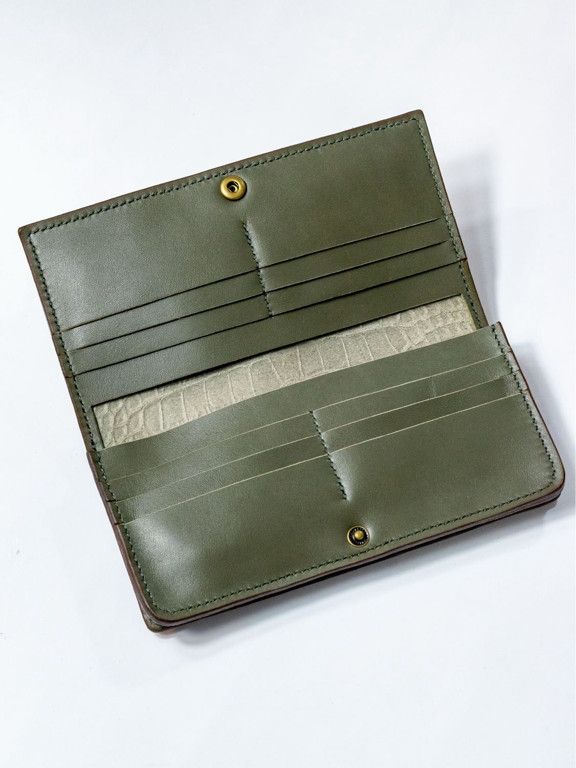 Continental Wallet - Olive Croc