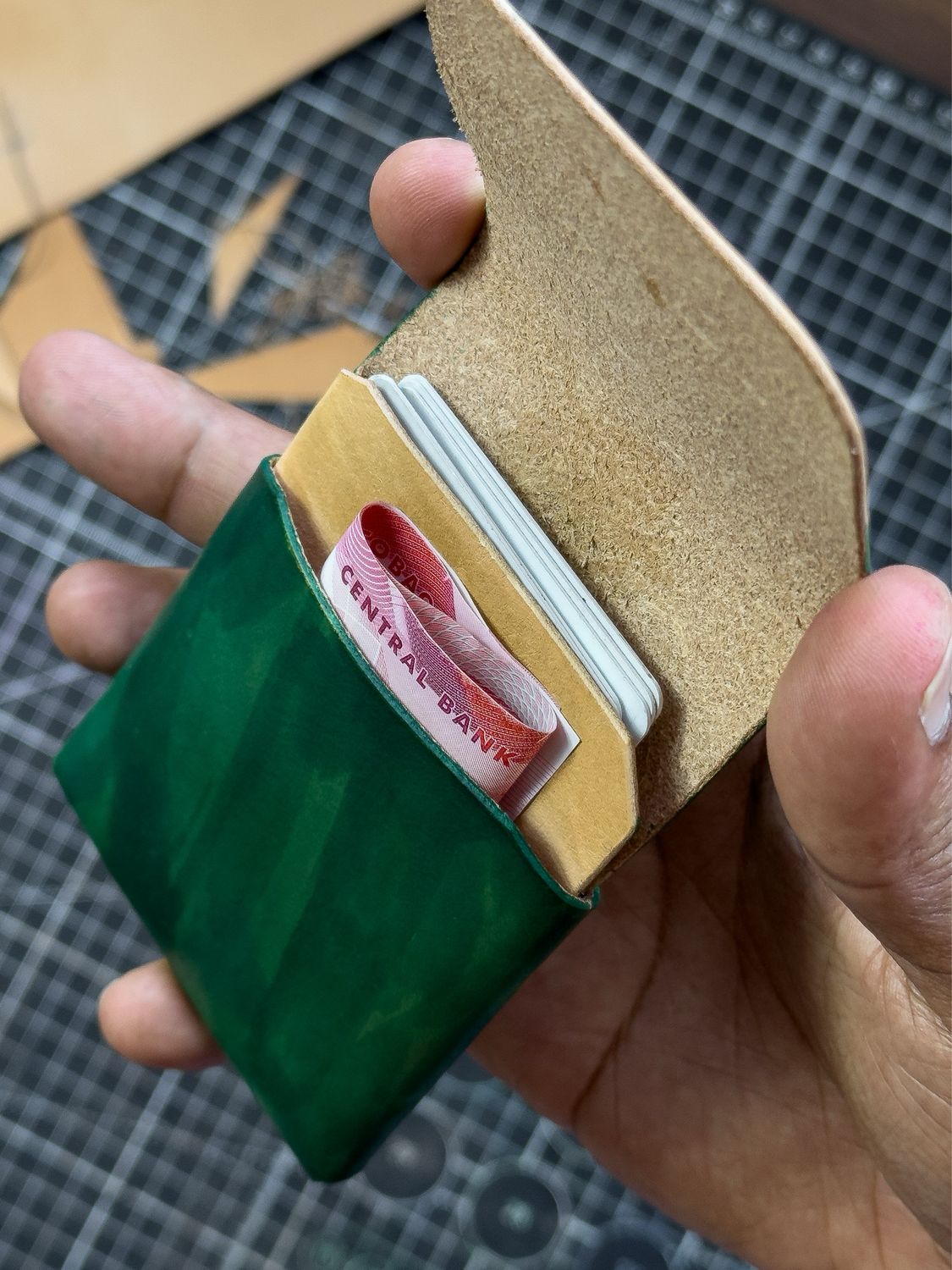Hand Dyed EDC Leather Wallet
