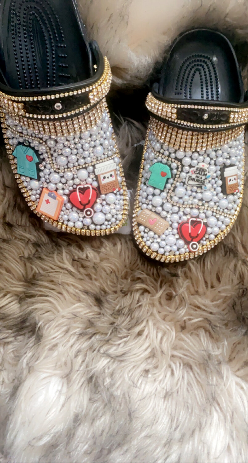 Nurse clogs
