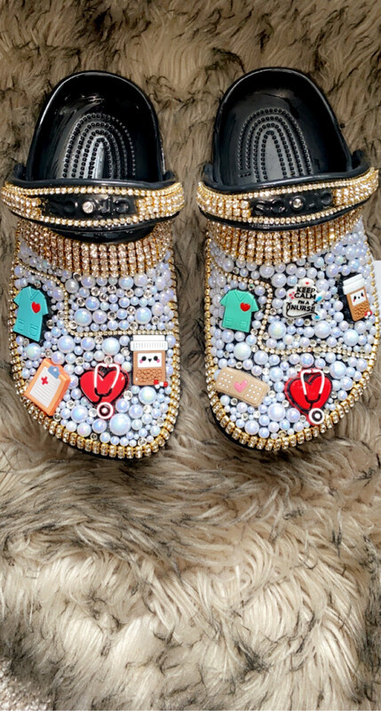 Nurse clogs