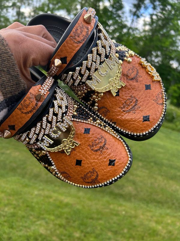 Custom Shoes M