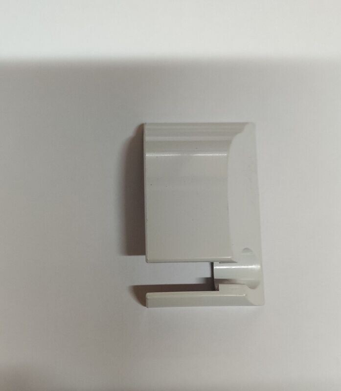 EMBOUT BLANC DROIT POUR BAGUETTE DU HAUT - REF R12030032