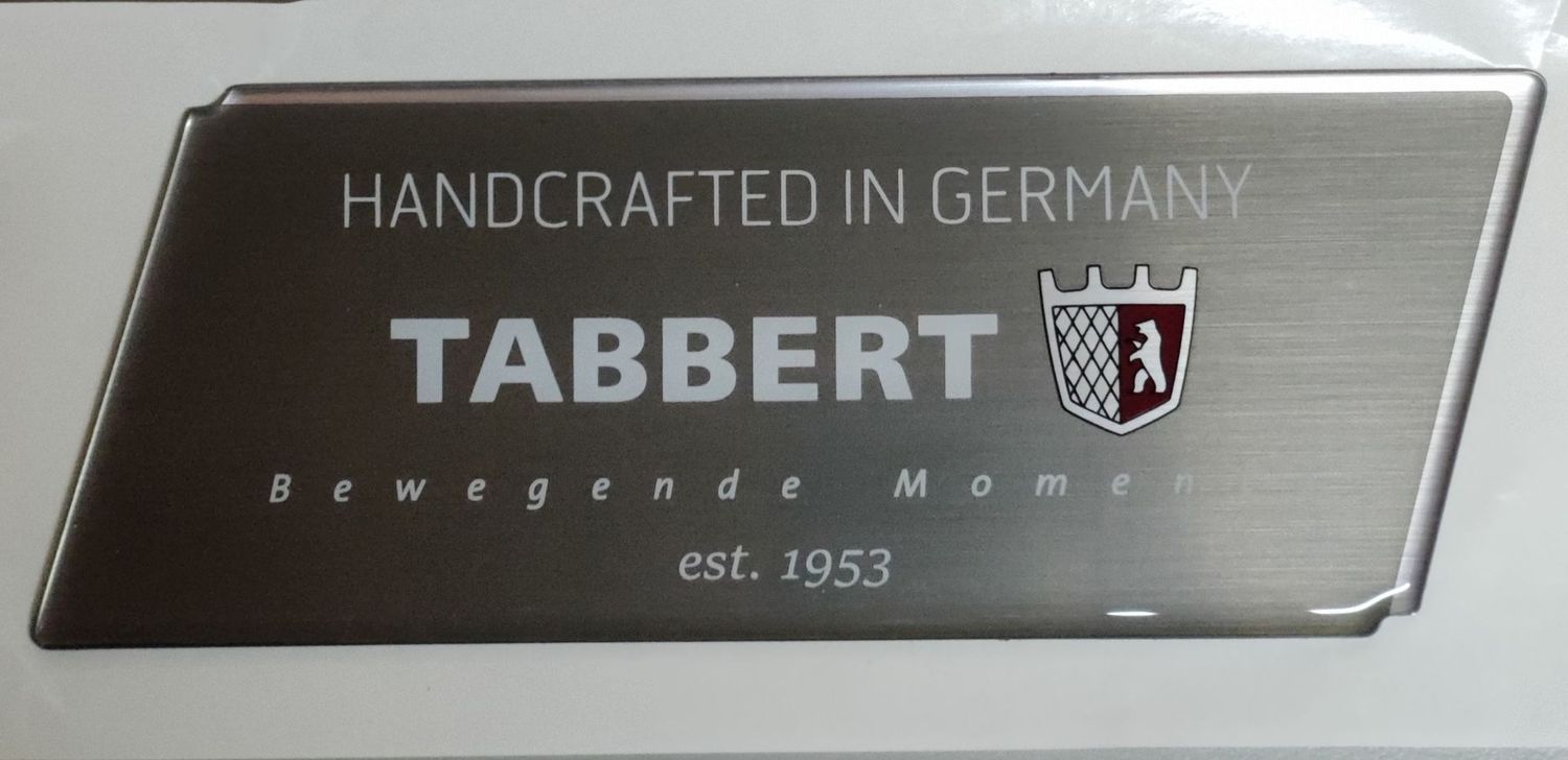 EMBLEME TABBERT MARTELÉ (à côté de la porte) - REF R0401Q22873