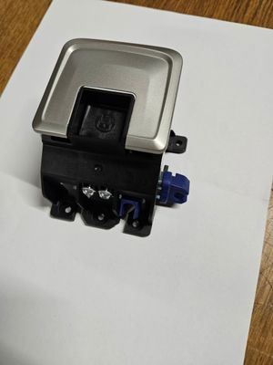 Serrure intérieur gauche  pour 635 puccini