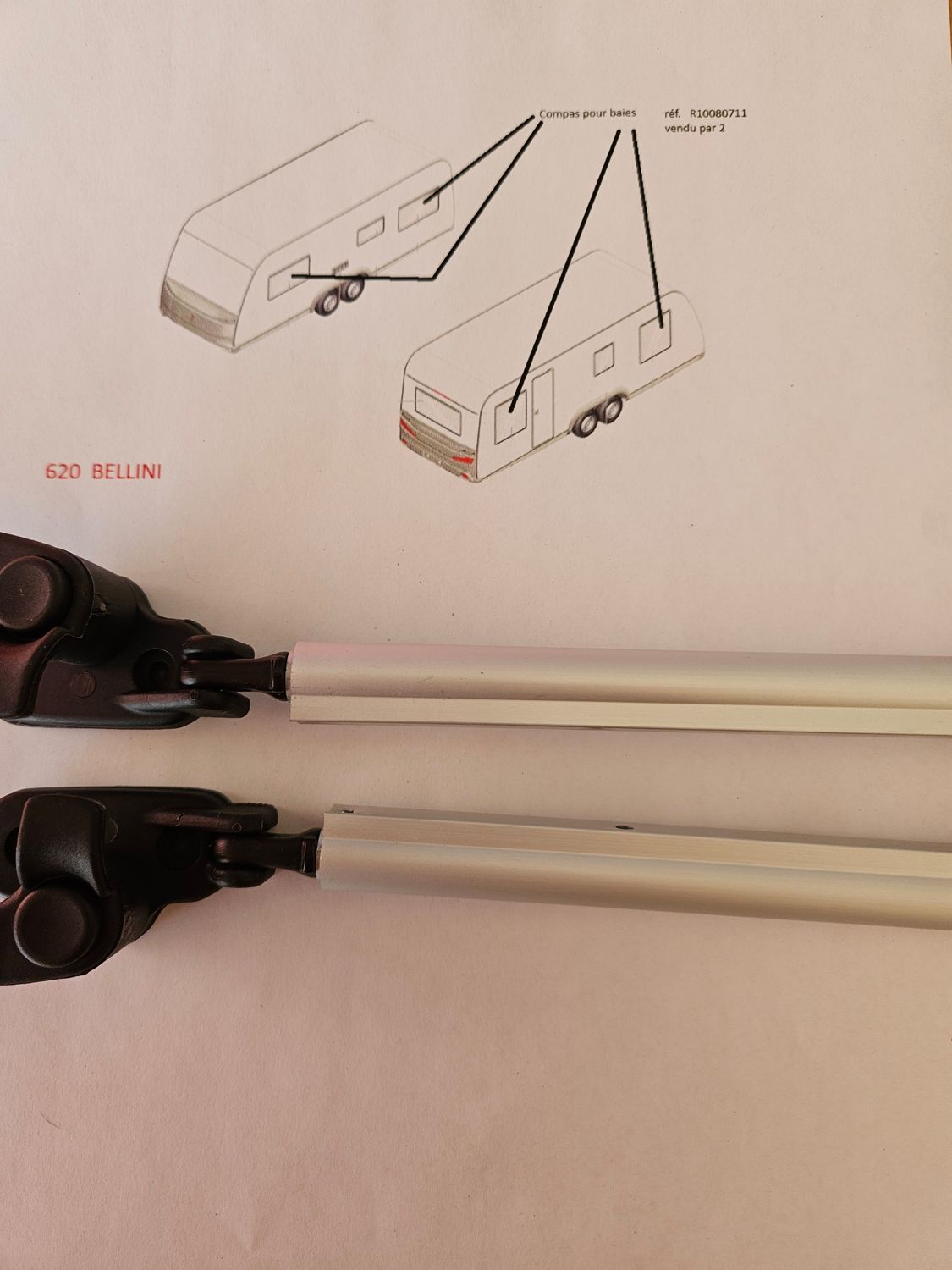 Compas pour baie 620 bellini vendu par 2