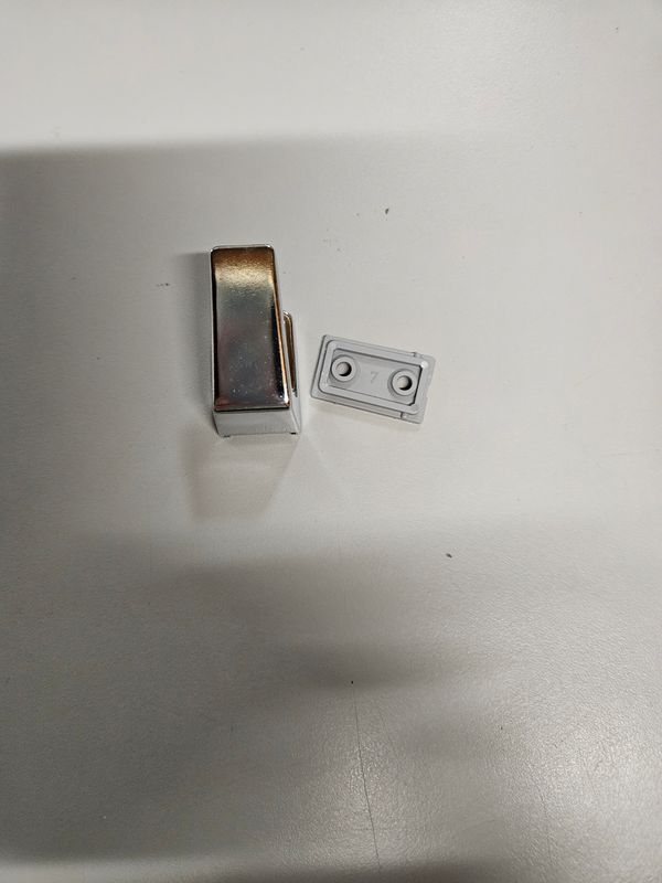 CROCHET PORTE MANTEAU SDB POUR bottesini / bellini / puccini A PARTIR DE 2024 - REF R1508N42137A