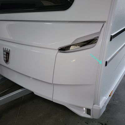 Joint de contour ( bande de remplissage ) vendu par 12 mètres pour un côté de la caravane. Joint de contour ( bande de remplissage ) vendu par 12 mètres pour un côté de la caravane.